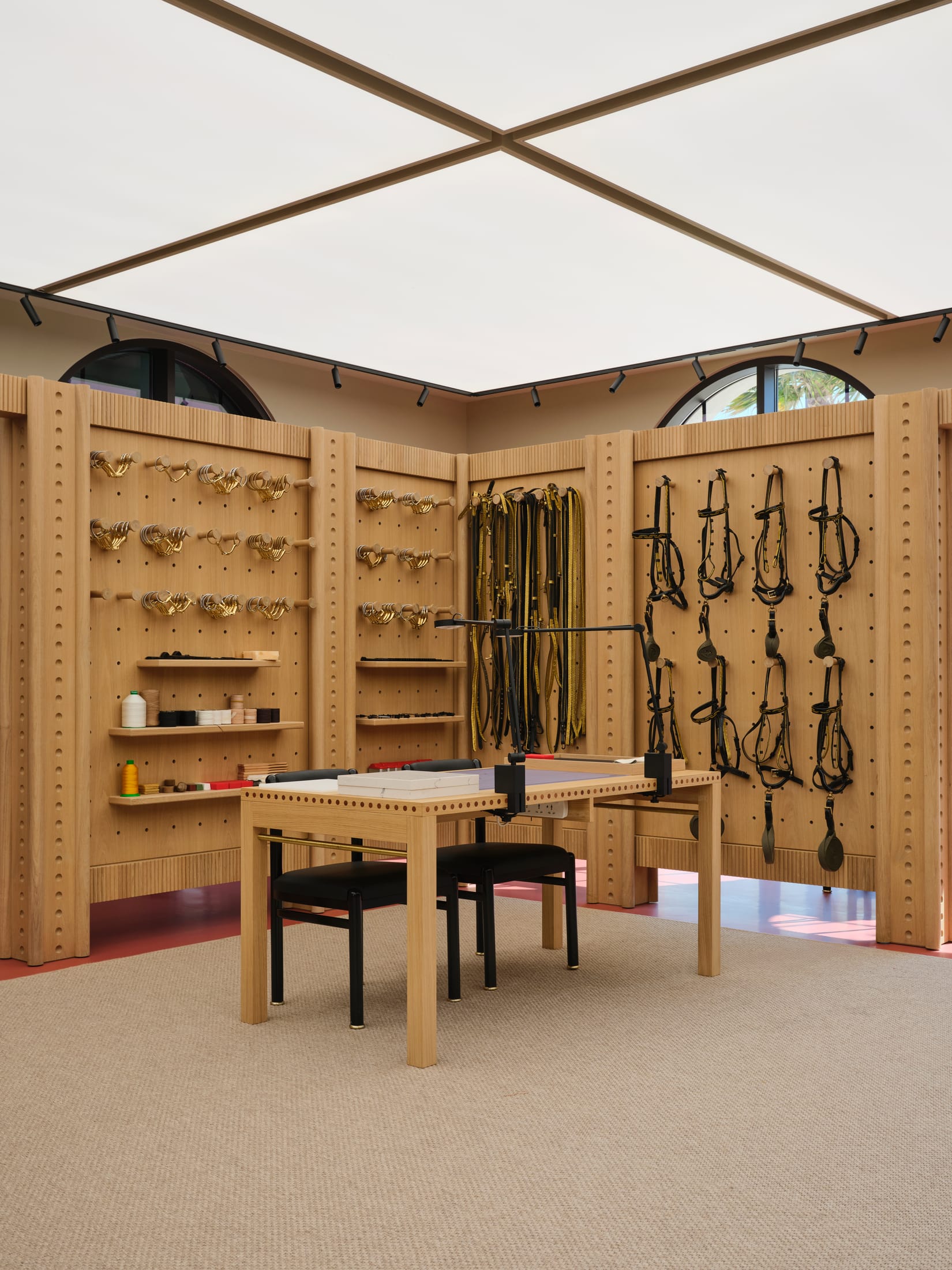 Yellowtrace David Nicolas Saddle Workshop Abu Dhabi Photo David Raffoul 07 Opt80