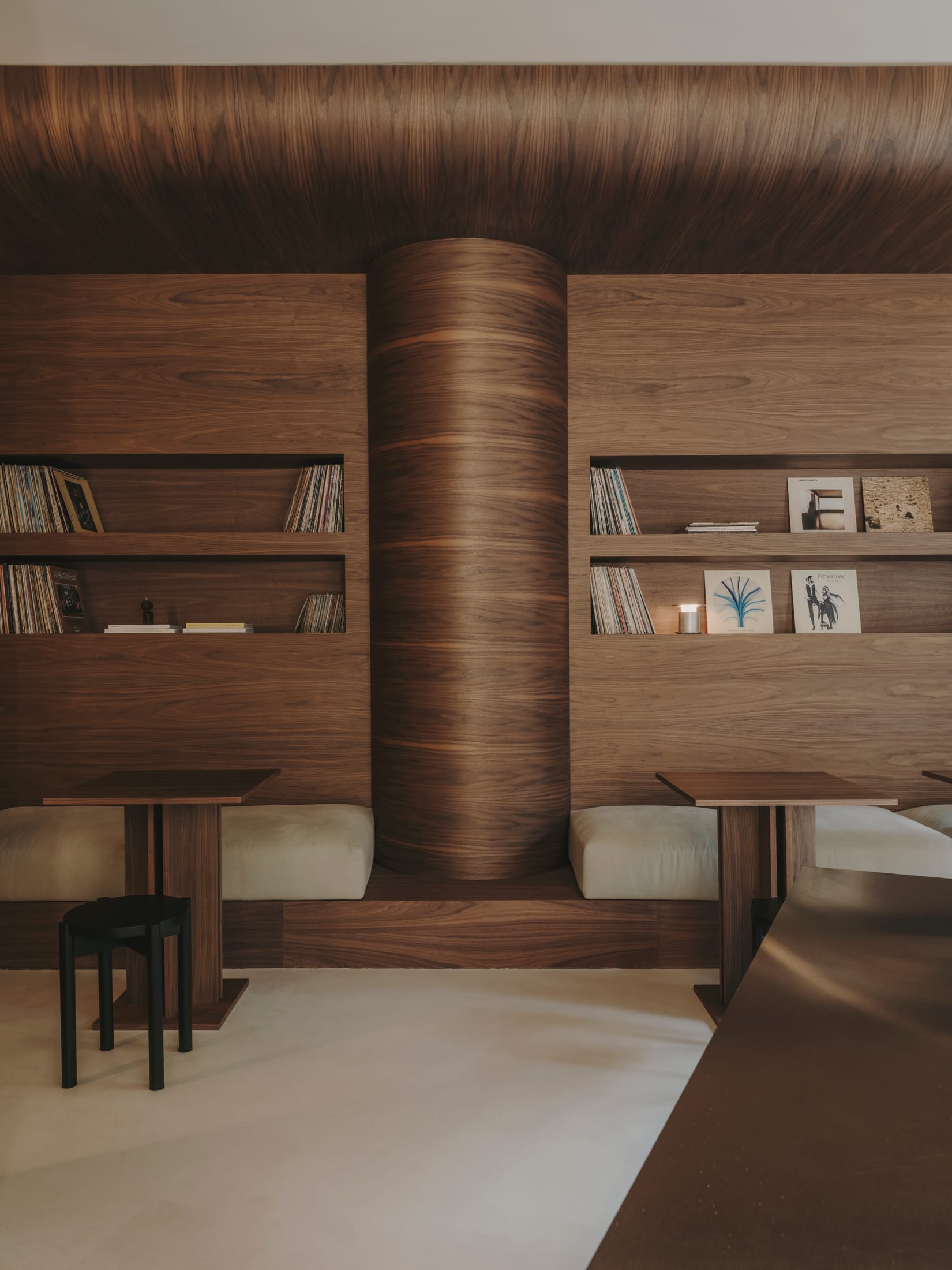 Yellowtrace Isern Serra Jac Hifi Cafe Barcelona Listening Bar Photo Salva Lopez 17 Opt80