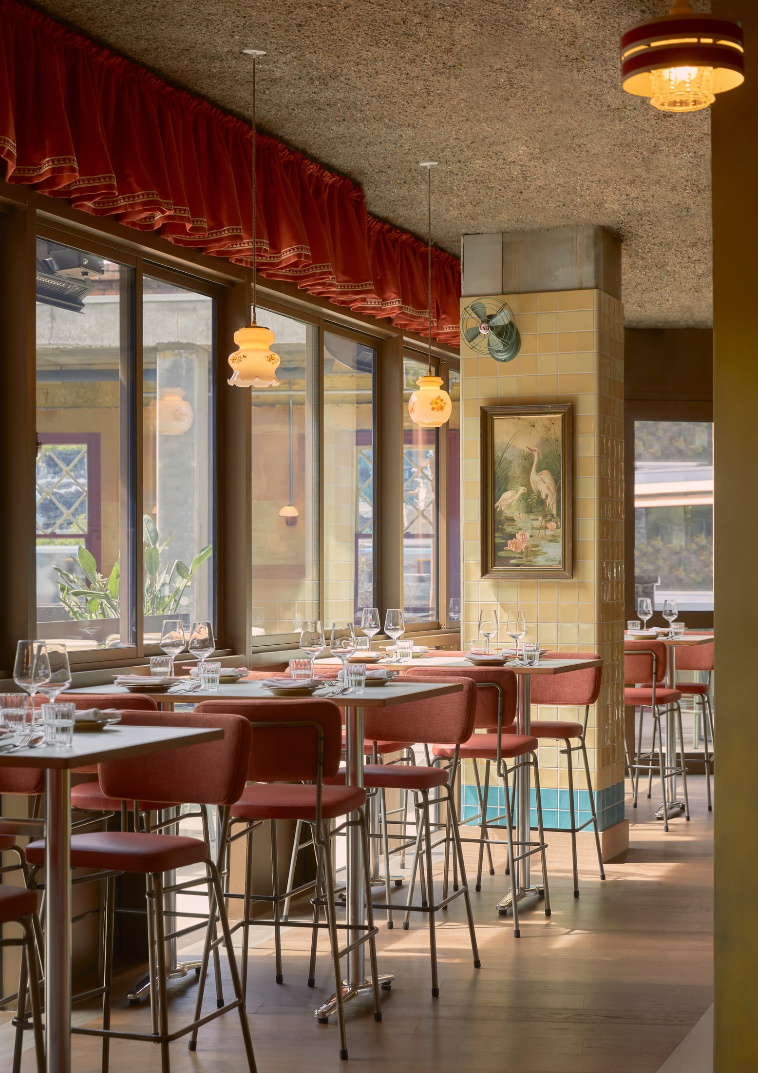 Yellowtrace Eleisha Gray Waterside Hotel Melbourne Hospitality Interior Design Photo Caitlin Mills 22 Opt80