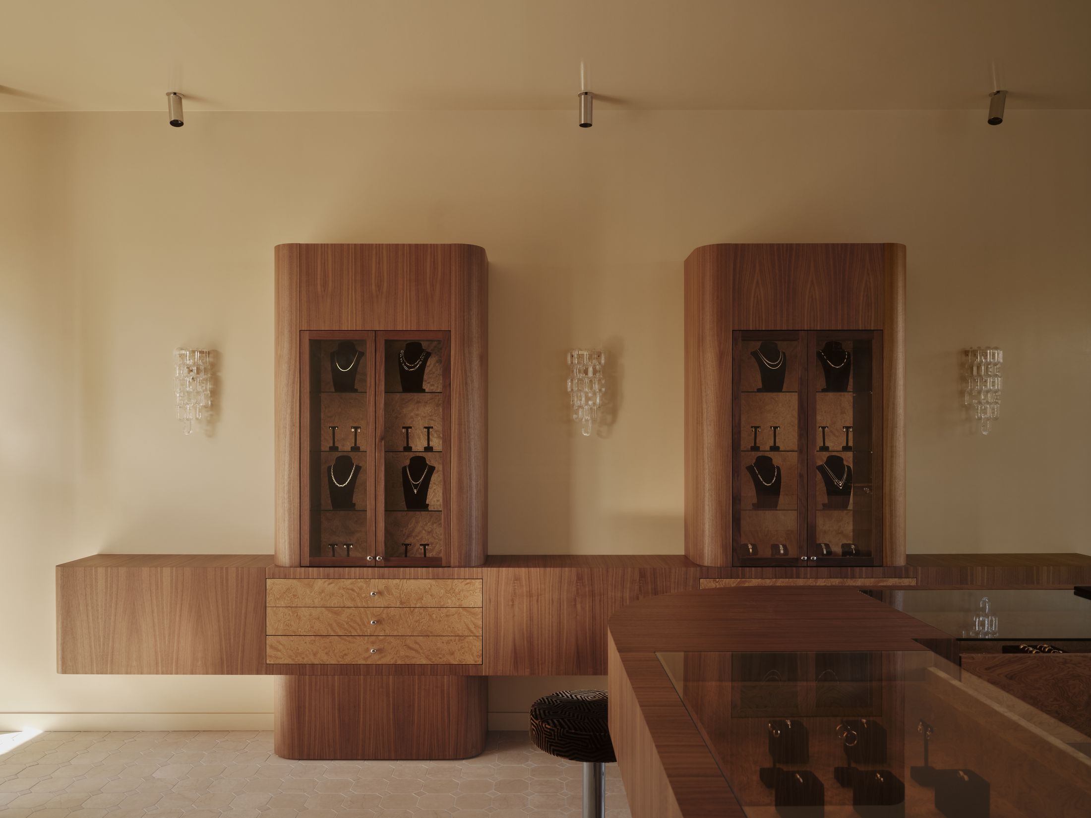 Yellowtrace Coffeyhallett Love Isabelle Jewellery Store Manly Photo Cieran Murphy 02 Opt80