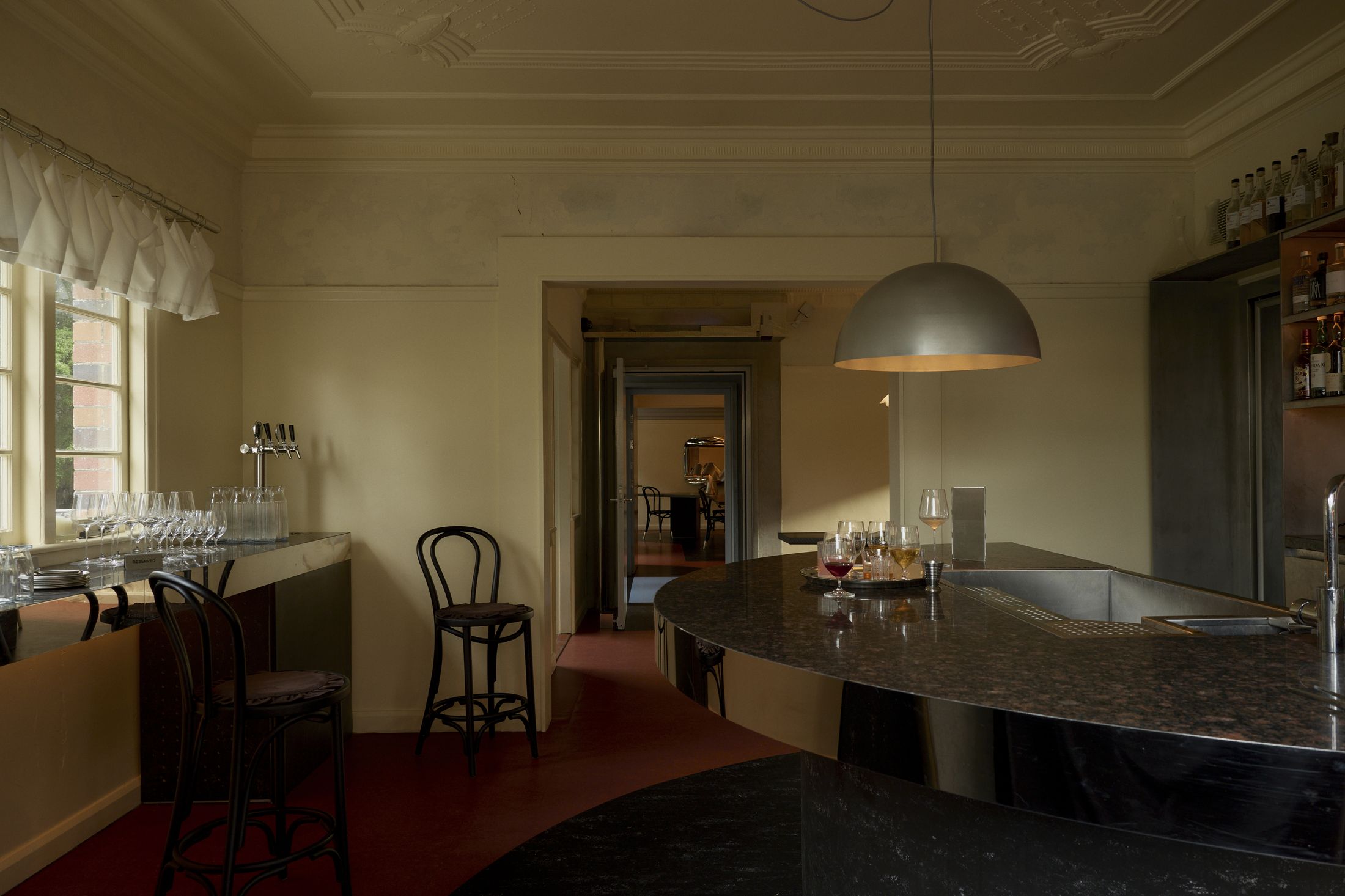 Yellowtrace J Ar Office Marlowe Brisbane Restaurant Photo David Chatfield 10 Opt80