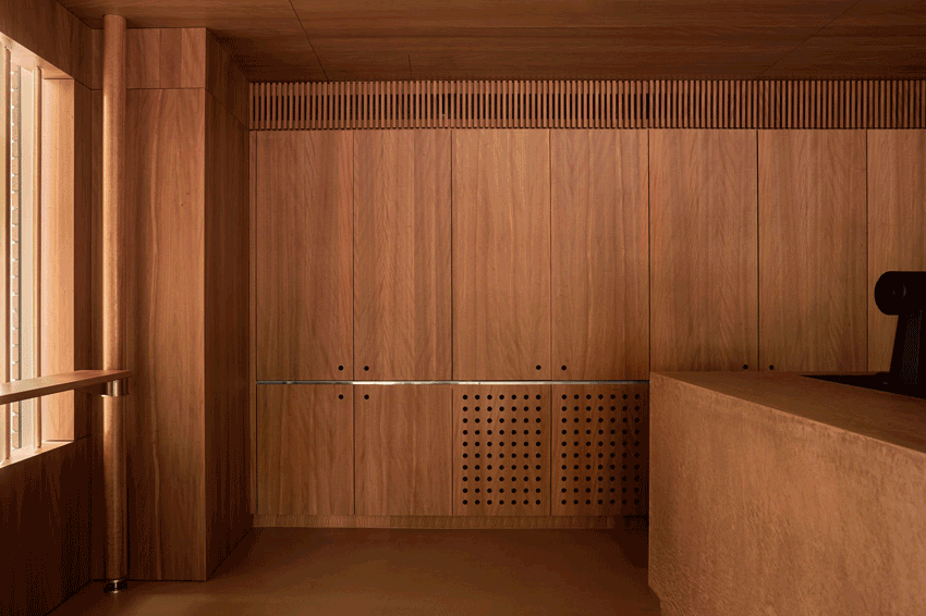 Yellowtrace Dion Hall Standing Room Cafe Melbourne Timber Lined Interior Photo Traianos Pakioufakis 04 Opt80