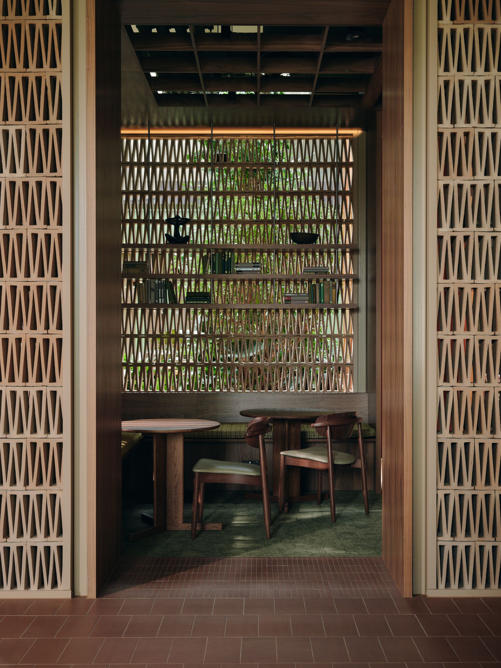 Yellowtrace Tabitha Isobel Conductor East London Workspace Photo Jasper Fry 09 Opt80