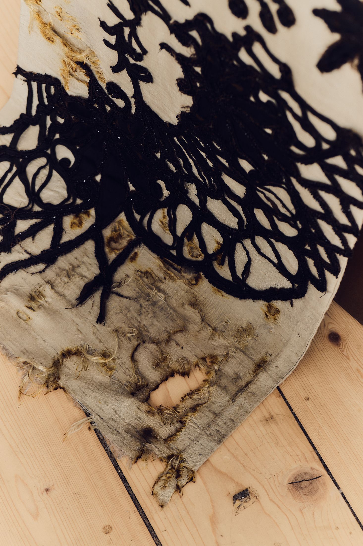 Yellowtrace Streifen Sentimental Pull Australian Design Photo Matthew Mcquiggan 06 Opt80