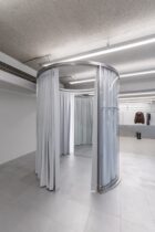 Yellowtrace Uneg Margesherwood Seoul Flagship Store Fashion Retail Interior Design Photo Hshm2357 13 Opt80