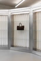 Yellowtrace Uneg Margesherwood Seoul Flagship Store Fashion Retail Interior Design Photo Hshm2357 22 Opt80