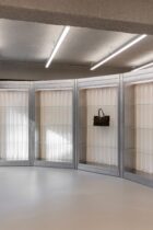 Yellowtrace Uneg Margesherwood Seoul Flagship Store Fashion Retail Interior Design Photo Hshm2357 24 Opt80