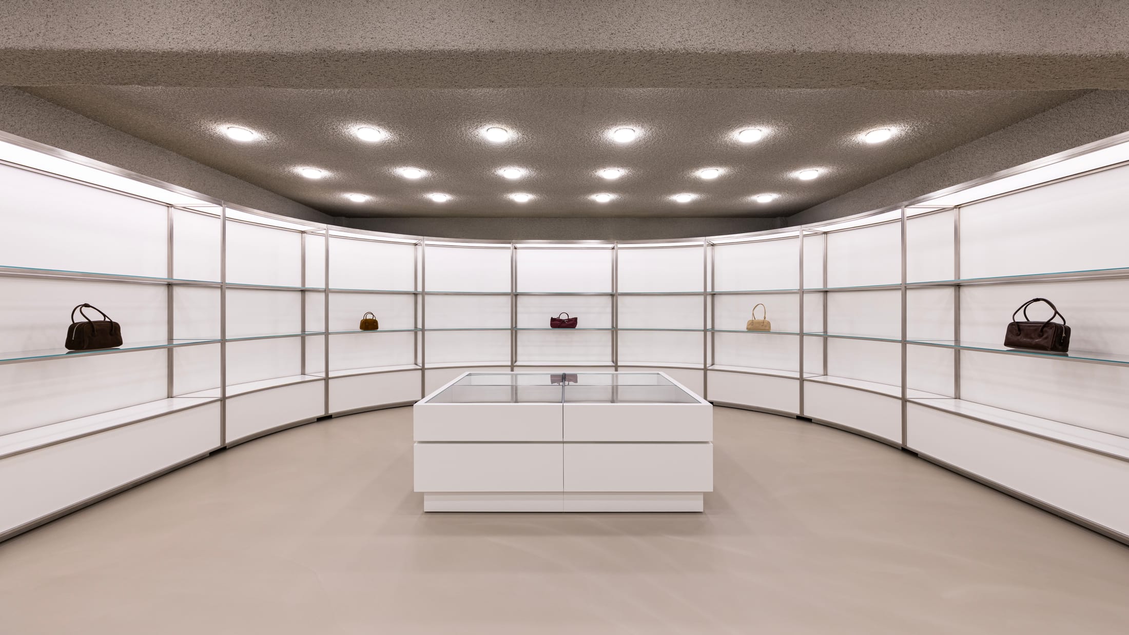 Yellowtrace Uneg Margesherwood Seoul Flagship Store Fashion Retail Interior Design Photo Hshm2357 32 Opt80