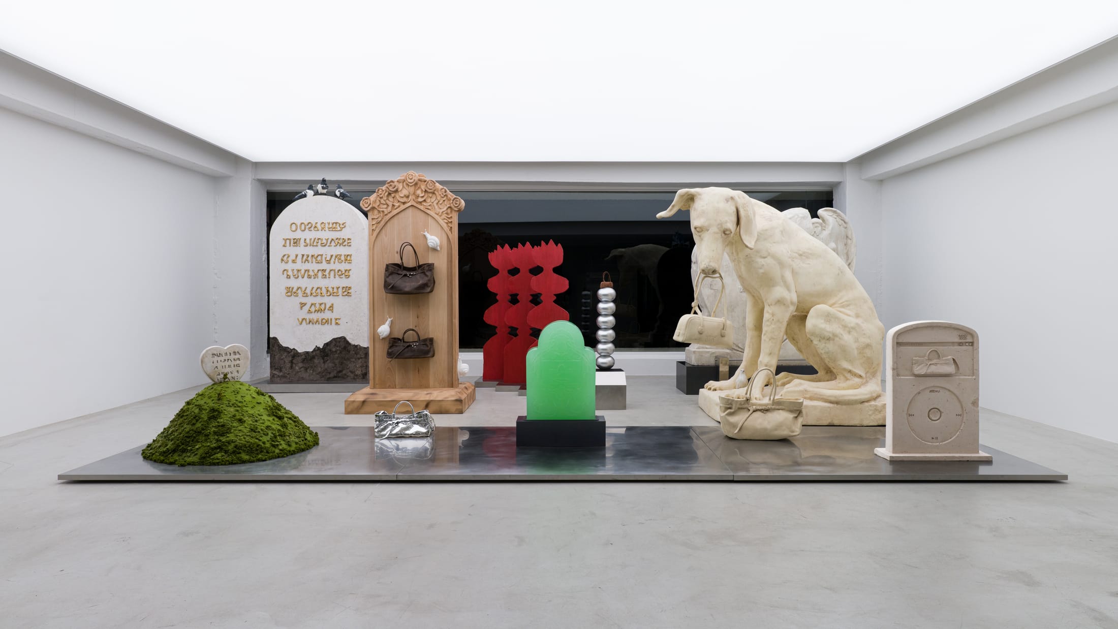 Yellowtrace Uneg Margesherwood Seoul Flagship Store Installations 34 Opt80