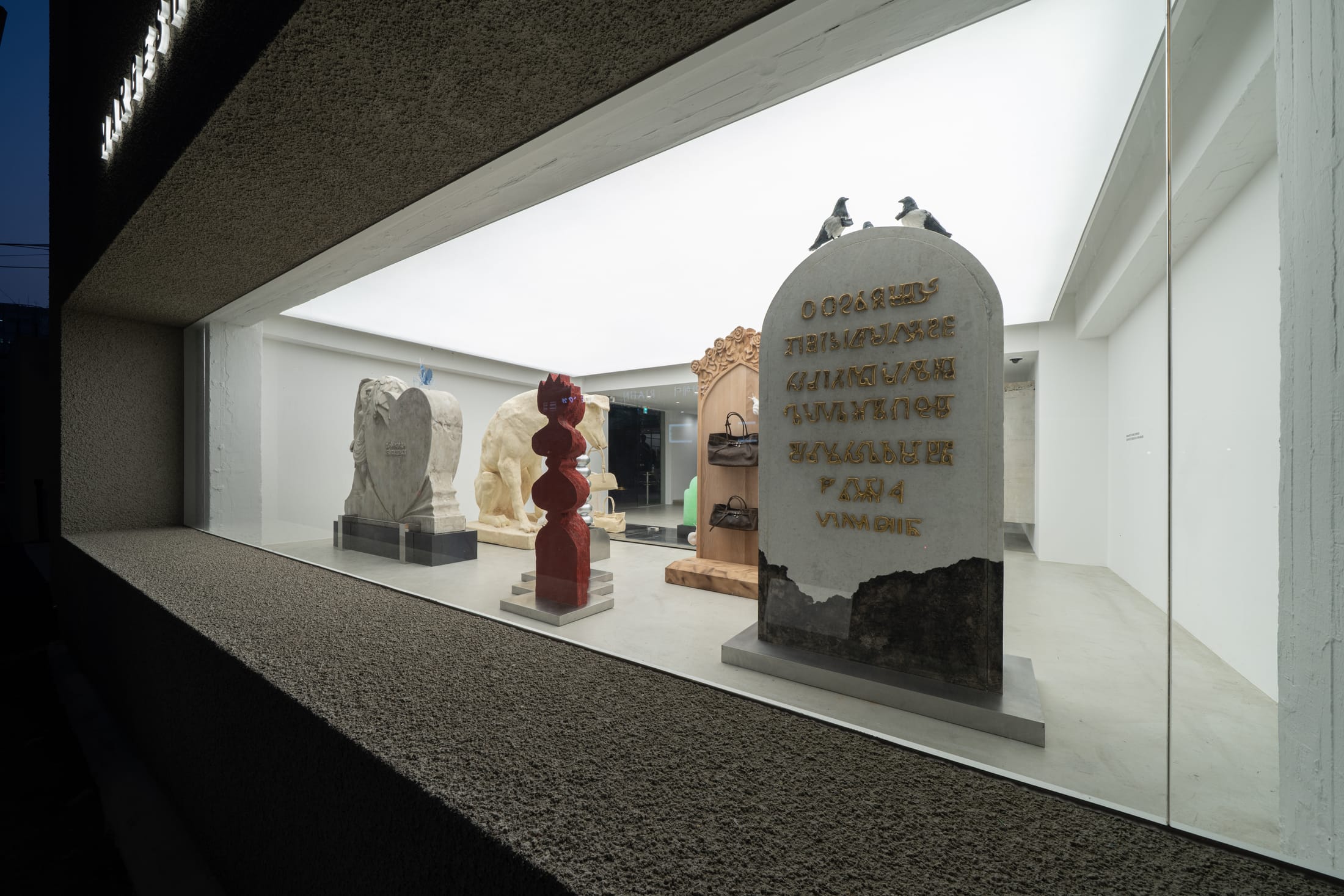 Yellowtrace Uneg Margesherwood Seoul Flagship Store Installations 77 Opt80