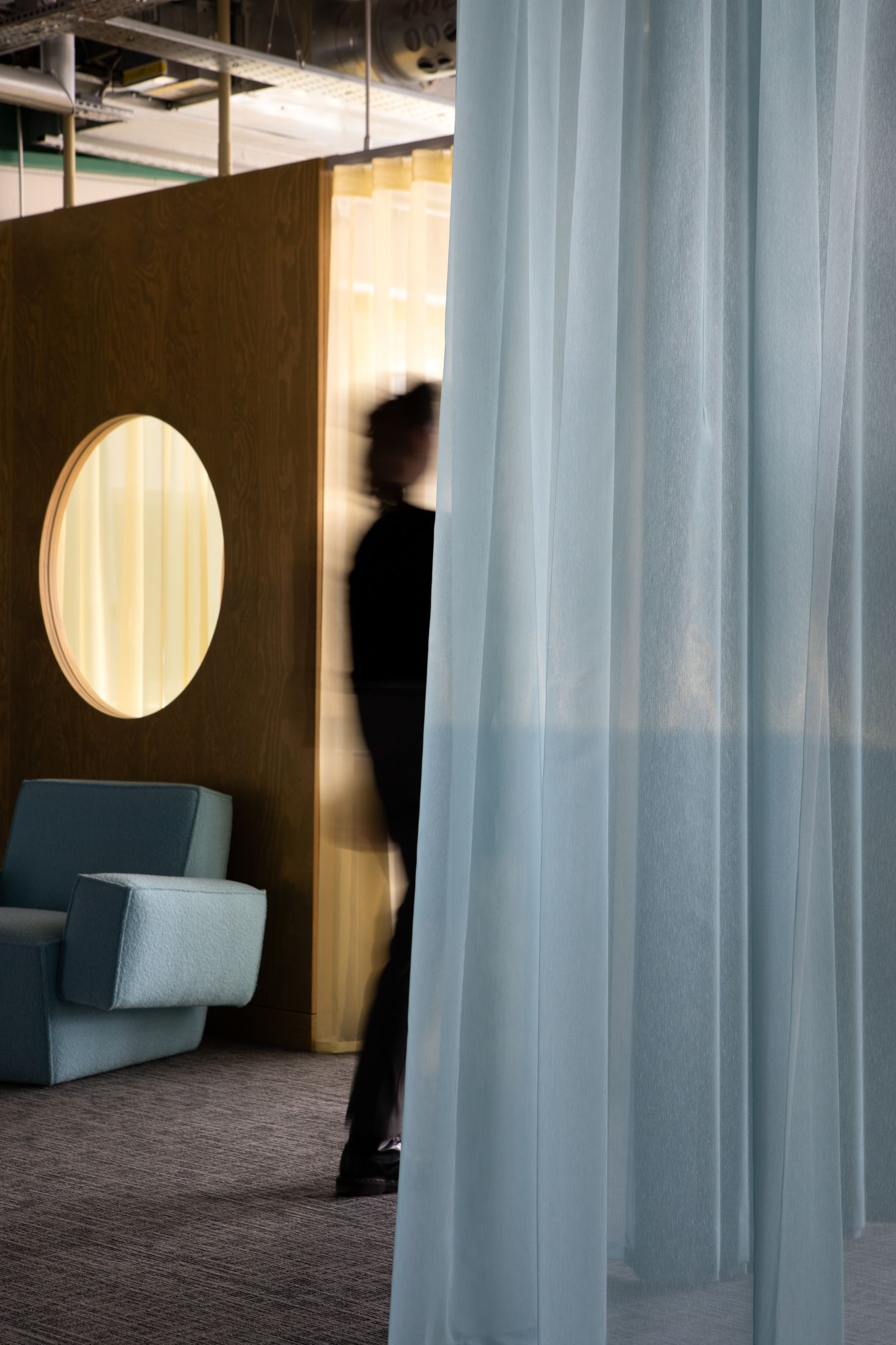 Yellowtrace Emily Cunnane Intercom Dublin And London Offices Photo Ruth Maria 16 Opt80