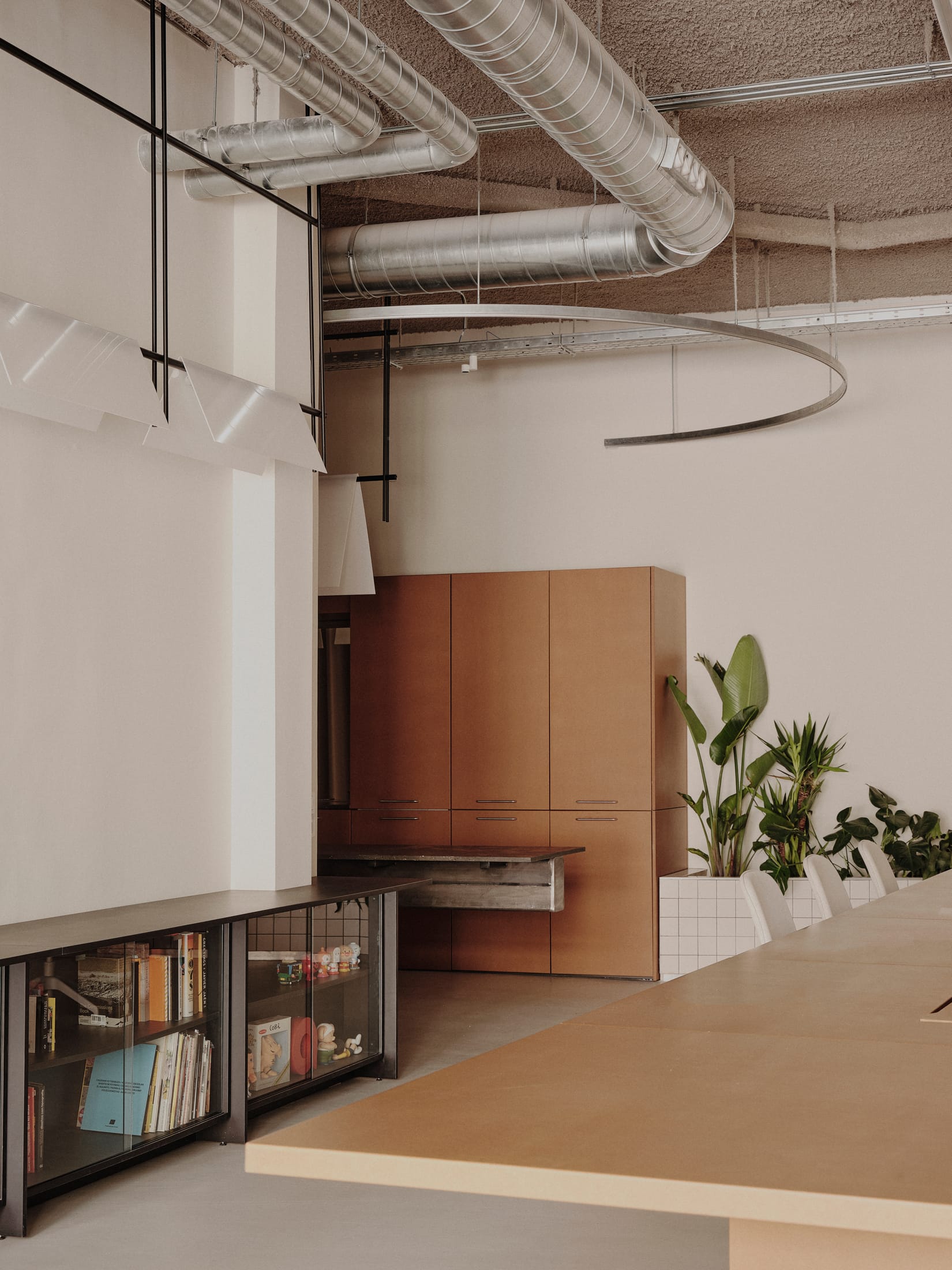 Yellowtrace Paloma Bau And Tot Studio Sornells 21 Valencia Creative Workspace Inspired By Tokyo Architecture Photo David Zarzoso 39 Opt80