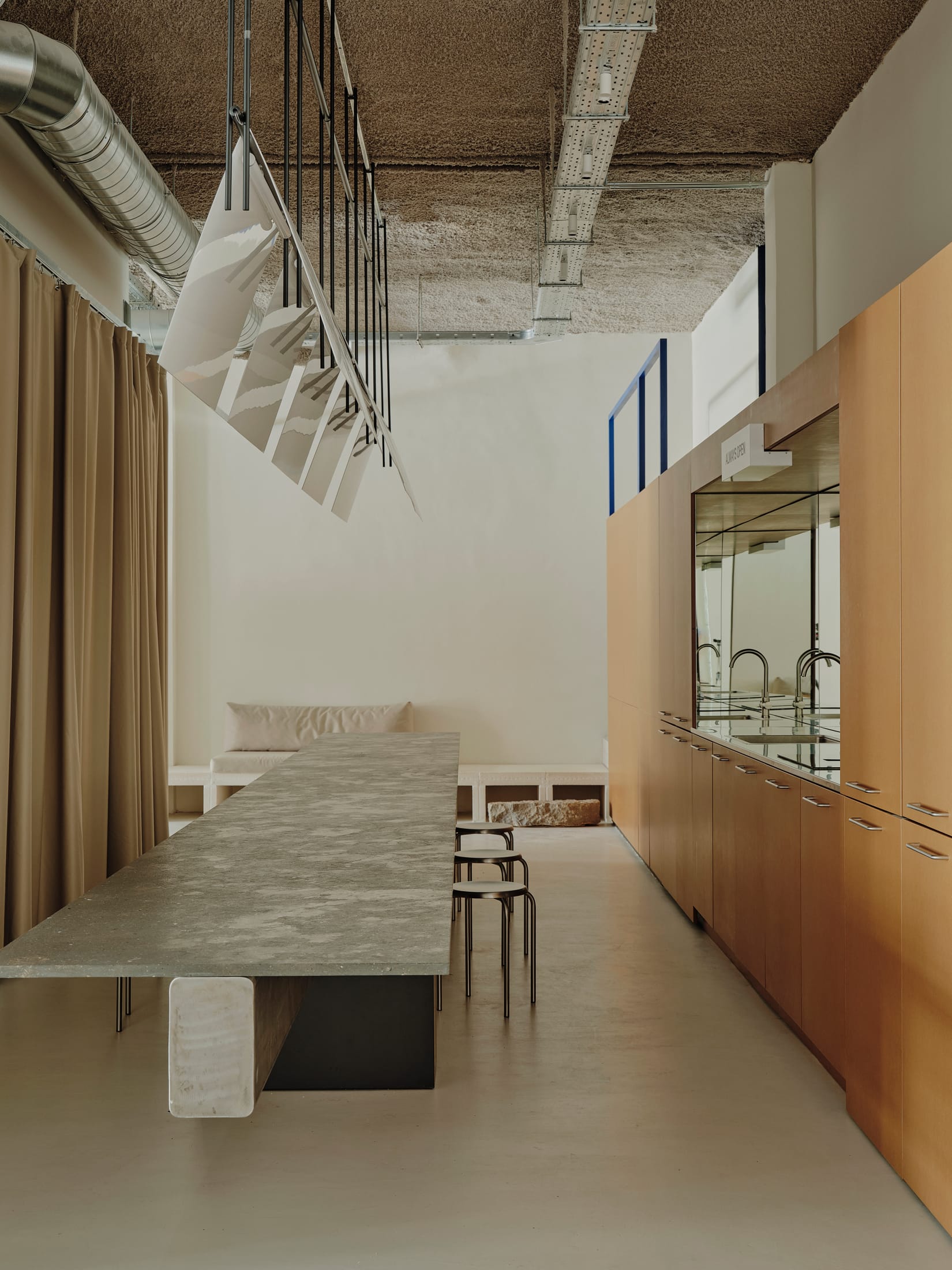Yellowtrace Paloma Bau And Tot Studio Sornells 21 Valencia Creative Workspace Inspired By Tokyo Architecture Photo David Zarzoso 41 Opt80