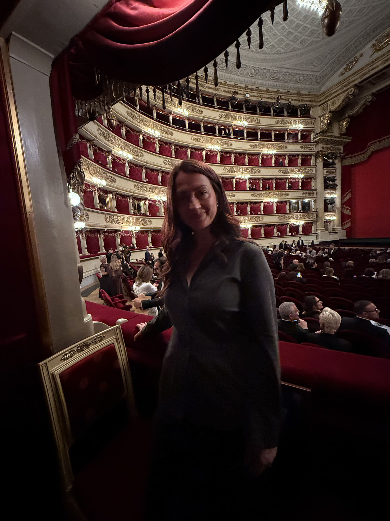 Yellowtrace Dana Tomic Hughes Milan Design Week 2026 Edra Evening Of Honour Teatro Alla Scala 10