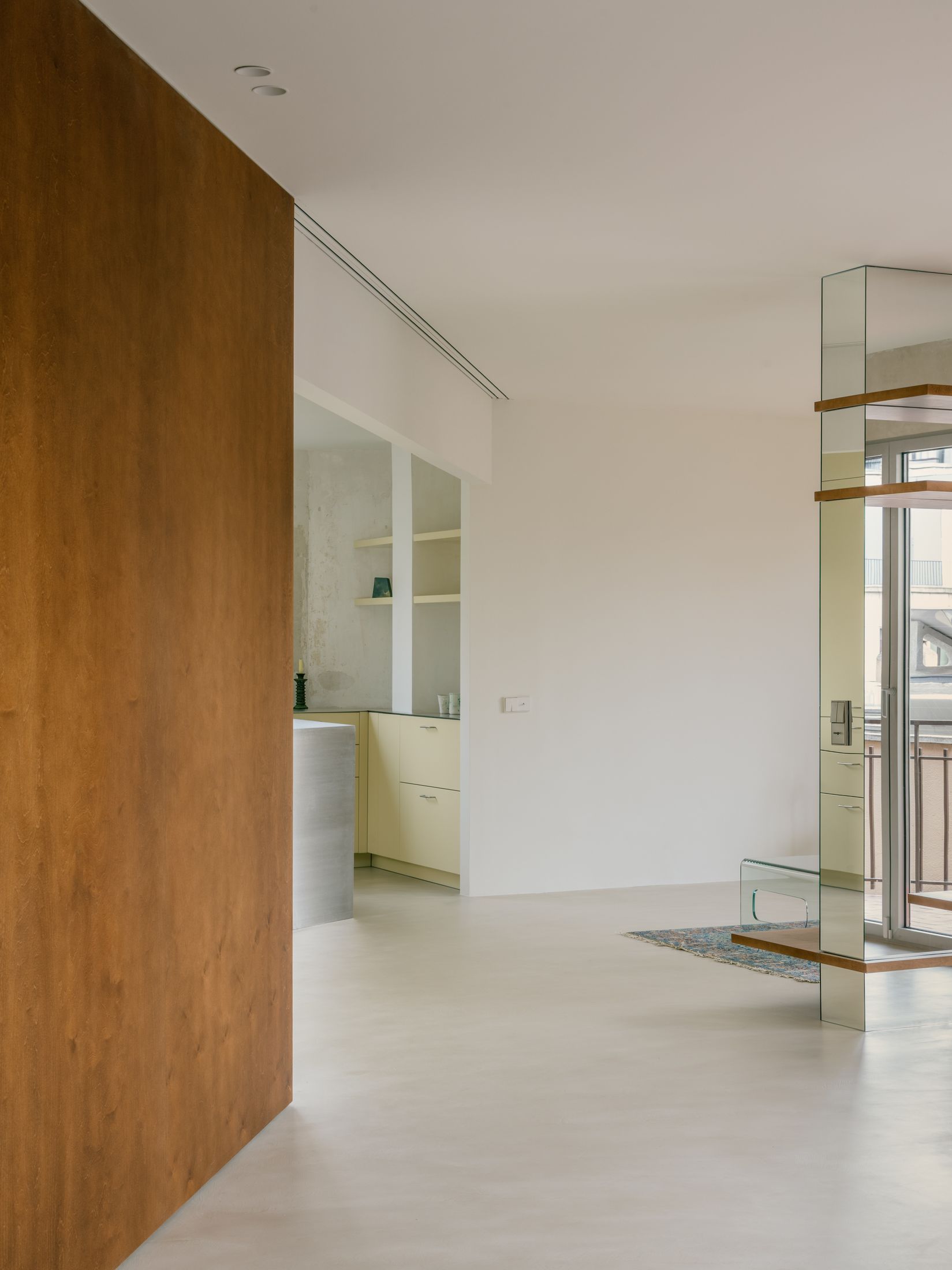Yellowtrace Oficina Ba Rro Bv9 Madrid Renovation Photo Simone Marcolin 04 Opt80