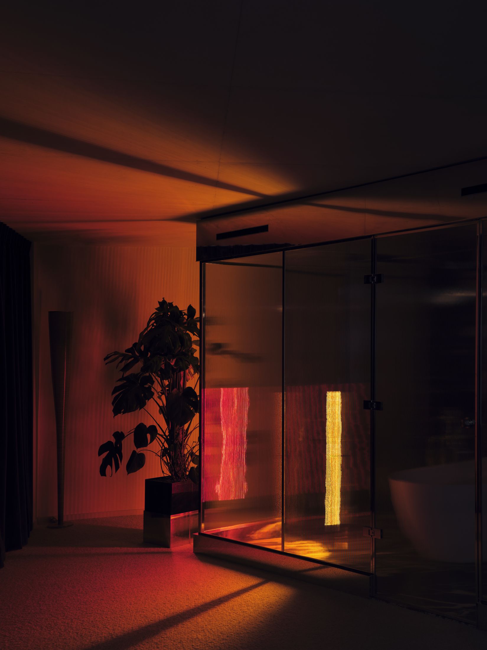 Yellowtrace Studio Ko Hotel Bus Palladium Paris Photo Matthieu Salvaing 28 Opt80