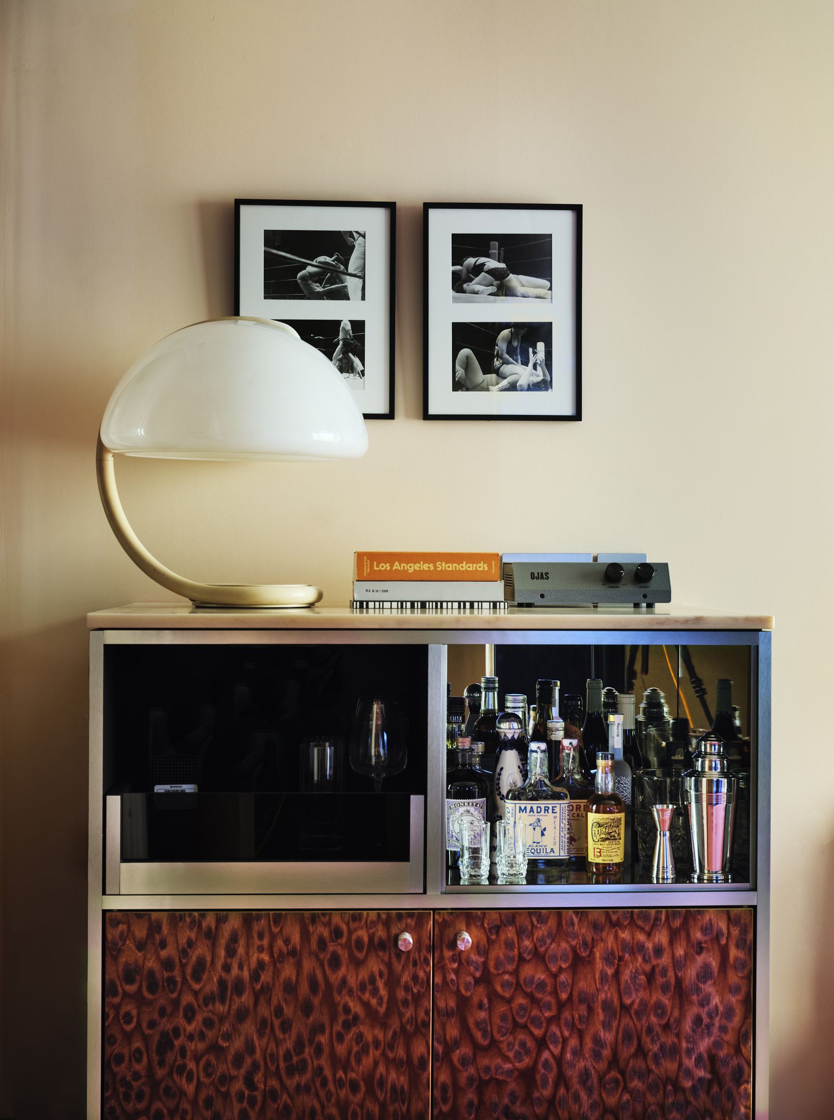Yellowtrace Studio Ko Hotel Bus Palladium Paris Photo Matthieu Salvaing 12 Opt80