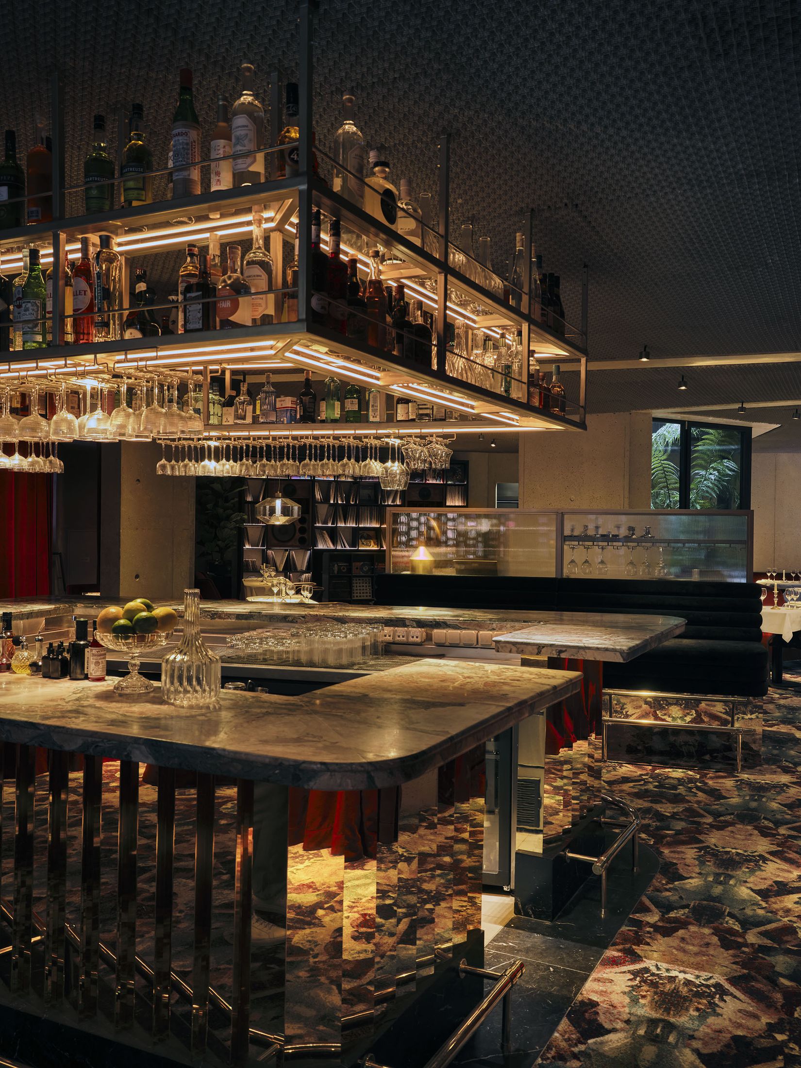Yellowtrace Studio Ko Hotel Bus Palladium Bar Restaurant Club Photo Matthieu Salvaing 05 Opt80