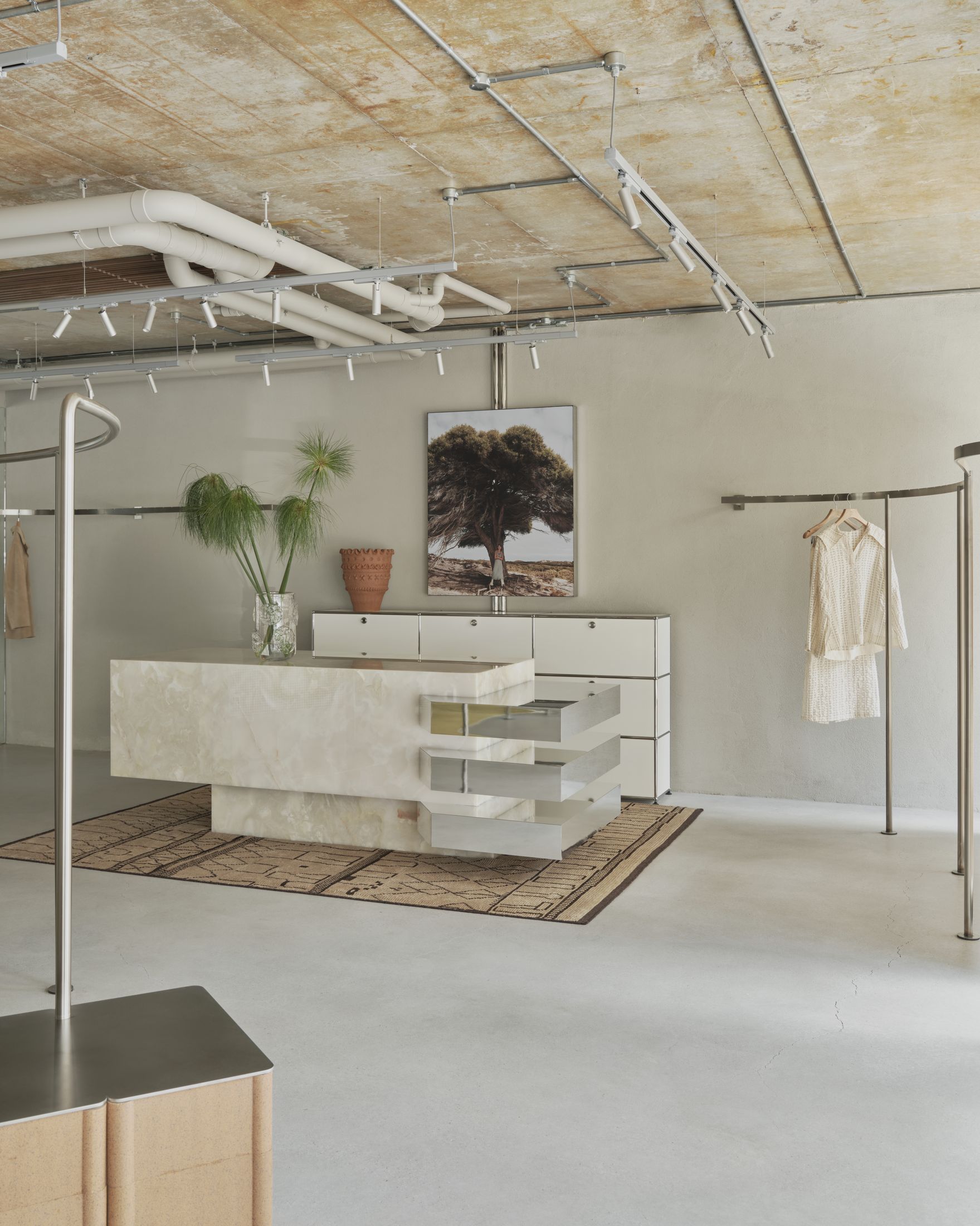 Yellowtrace Studio Doherty Vrg Grl Bondi Beach Fashion Retail Photo Nic Gossage 05 Opt80