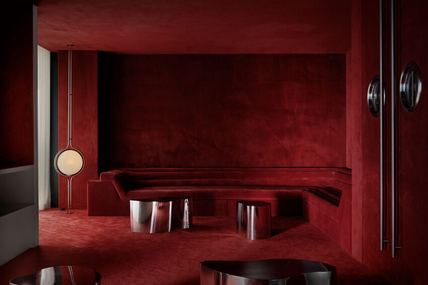 Yellowtrace Mil Studios Jungle Headquarters Madrid Office Design Red Carpet Room