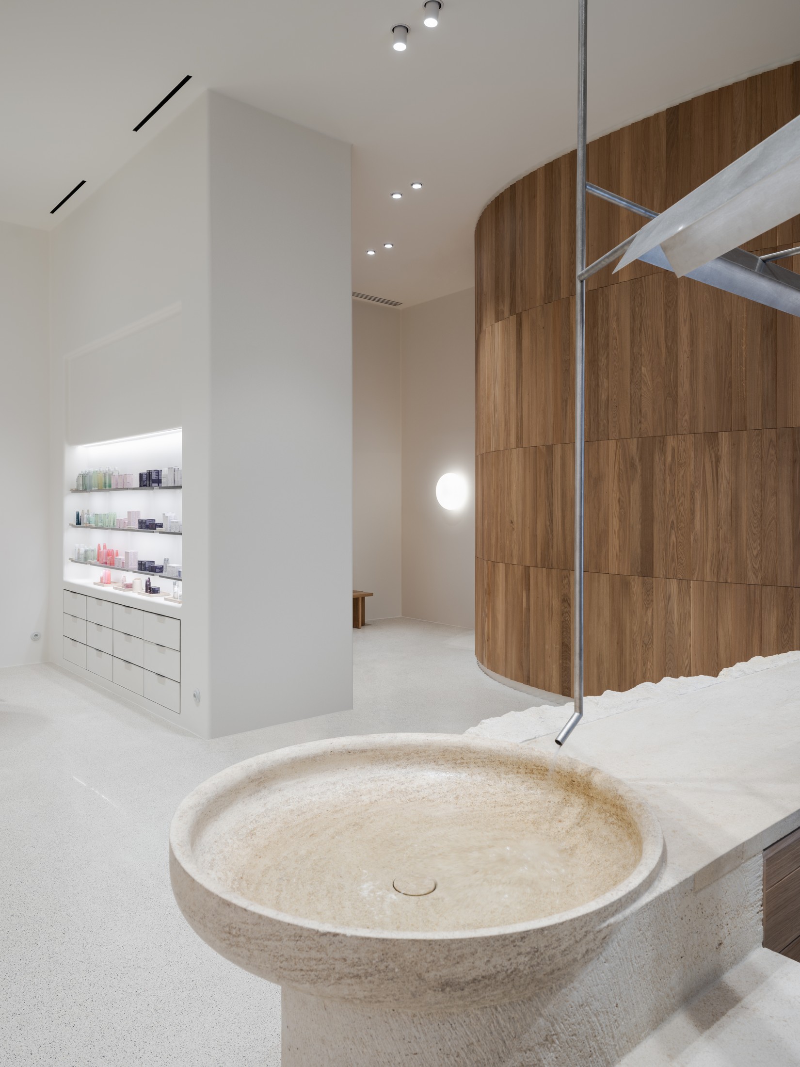Yellowtrace Cigue Caudalie Rue Pavee 14 Photo Maris Mezulis 14 Opt90