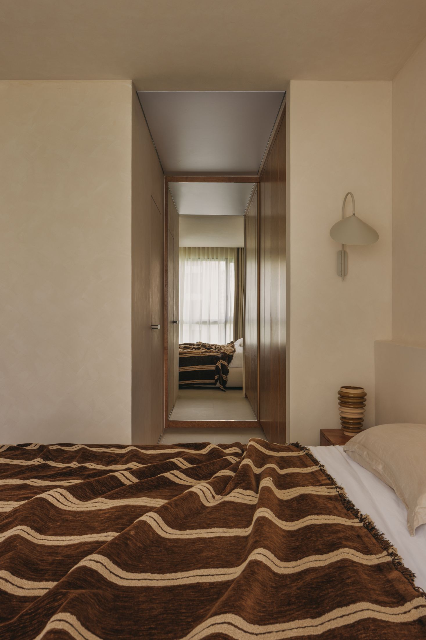 Yellowtrace Ascend Design House Of Two Halves Singapore Apartment Design Photo Studio Stacked 11 Opt80