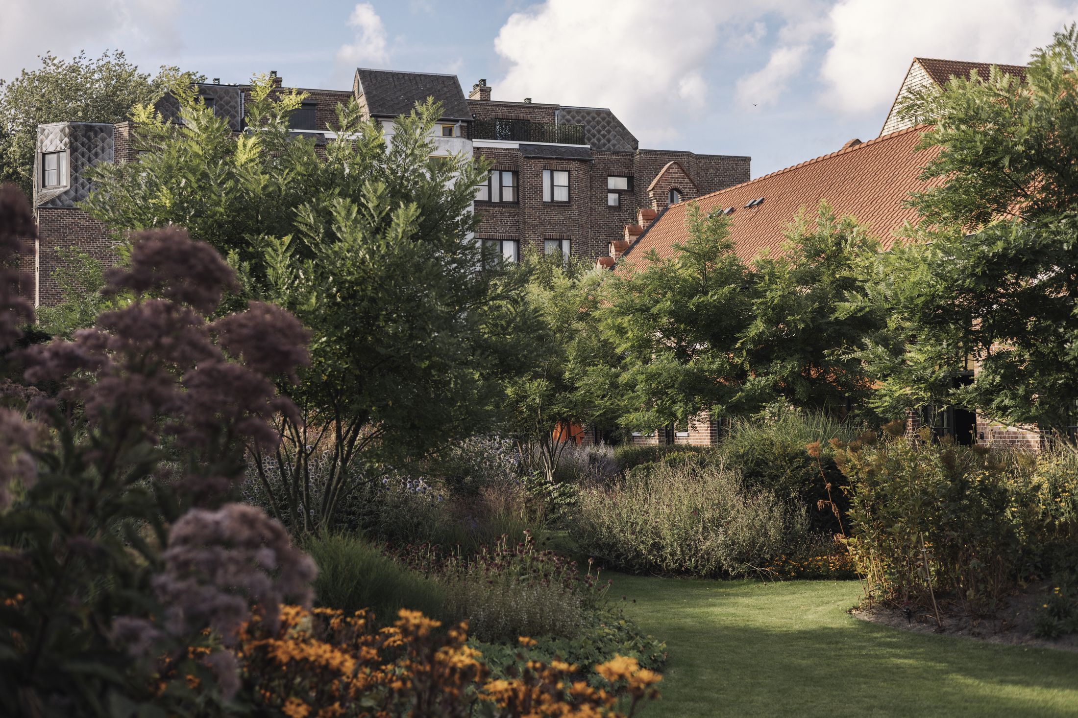 Yellowtrace Studio Loho Jonoj Bruges Hotel Design Suites Photo Tijs Vervecken 02 Opt80