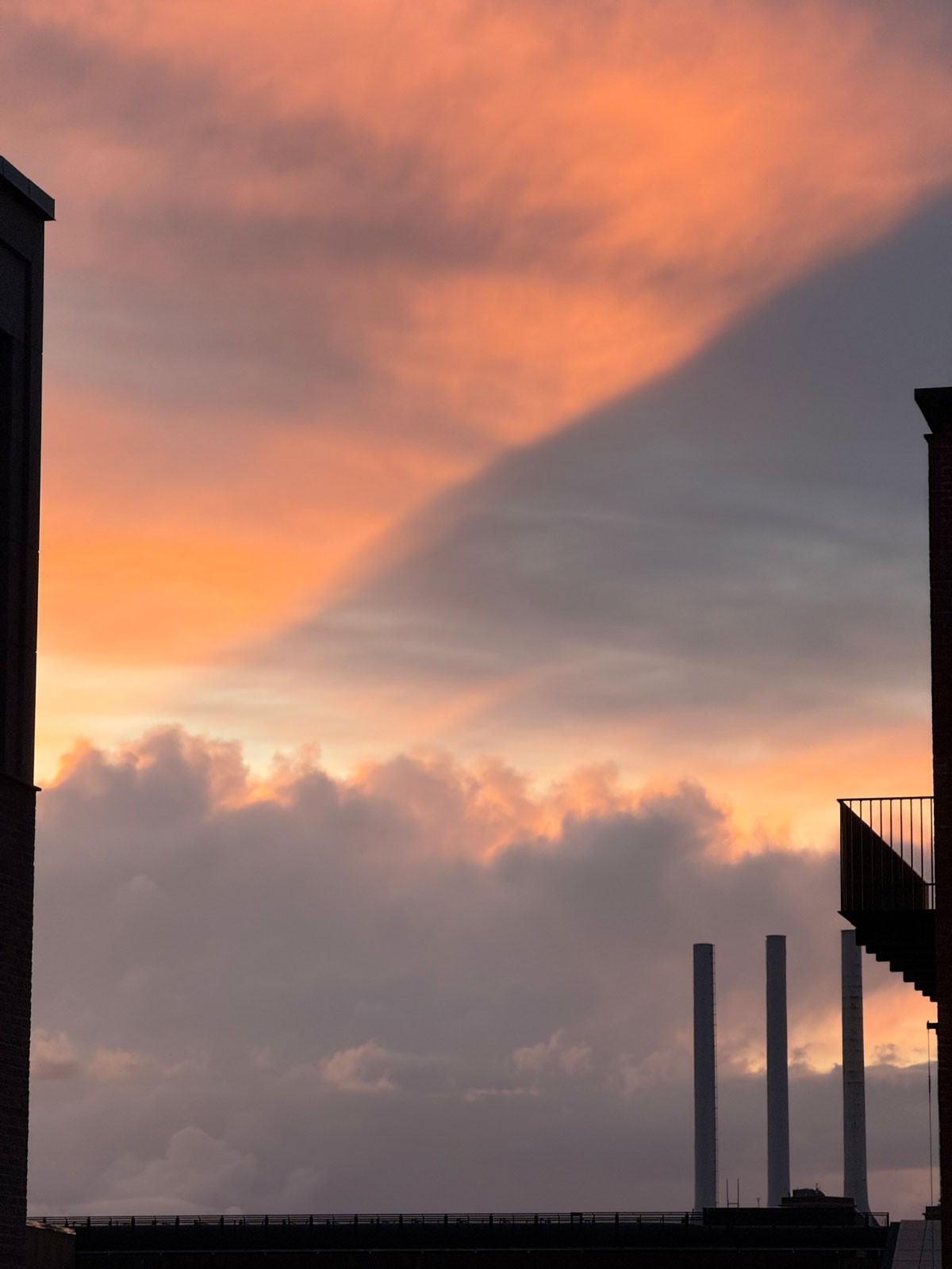 Yellowtrace Dana Tomic Hughes 3daysofdesign Copenhagen Sunset 01 53 Opt90