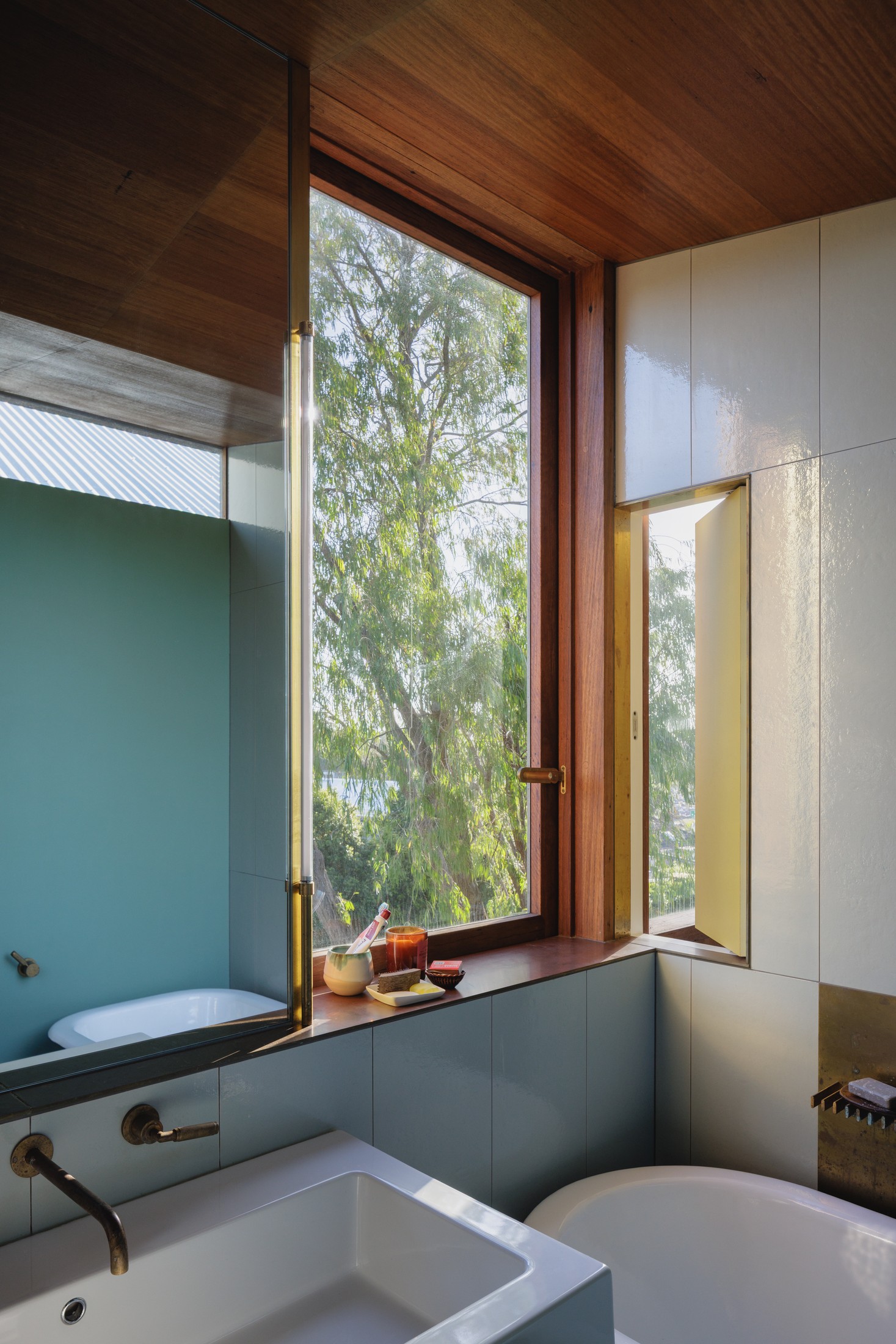 Yellowtrace Rainbow Housevirginia Kerridge Architectbrett Boardman 07 56 Opt90
