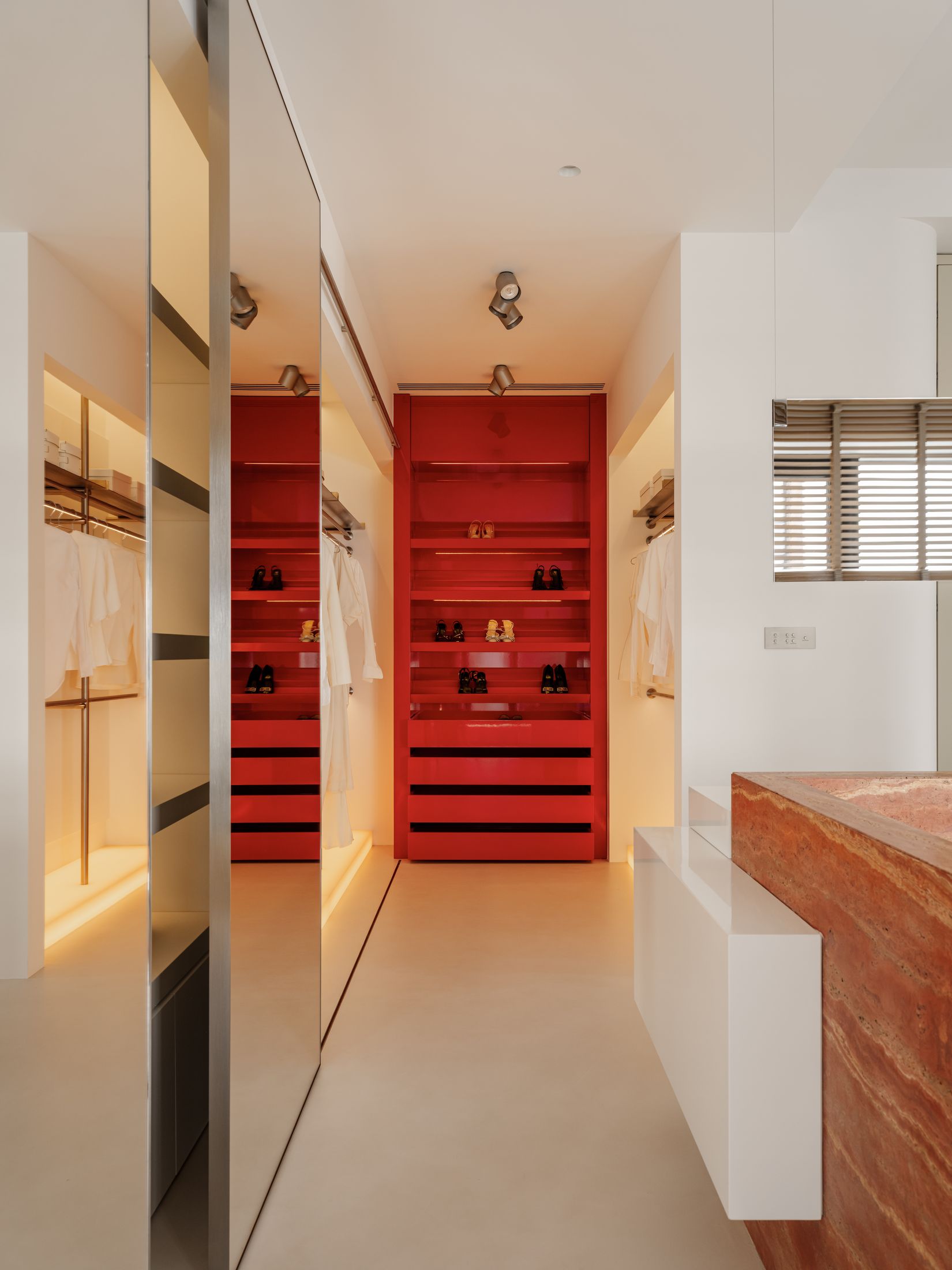Yellowtrace Antwe Sadovye Apartment Moscow Photo Mikhail Loskutov 16 Opt80