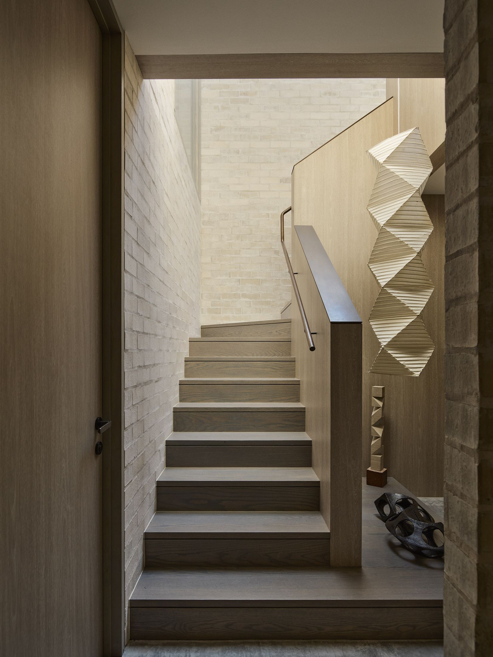 Yellowtrace Madeleine Blanchfield Architects Sculpted Bronte House Photo Anson Smart 22 Opt80