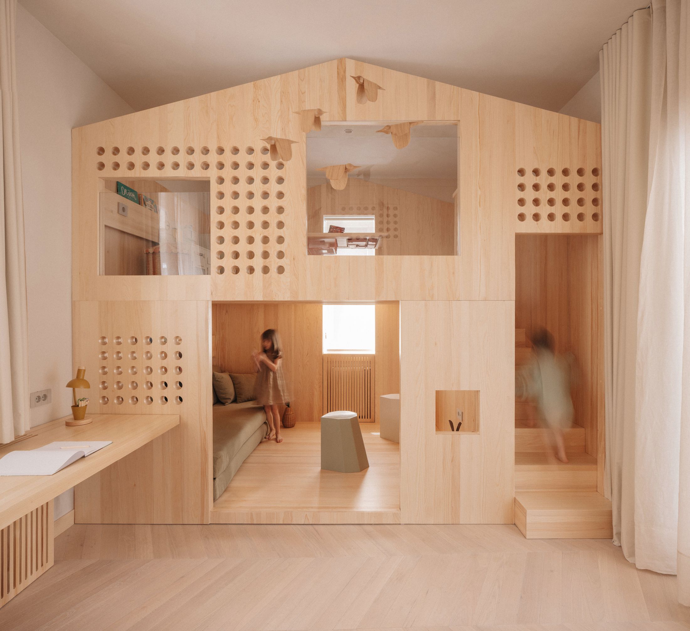 Yellowtrace Projekt V Arhitektura Treehouse Apartment Sarajevo Interior Architecture Photo Shantanu Starick 19 Opt80