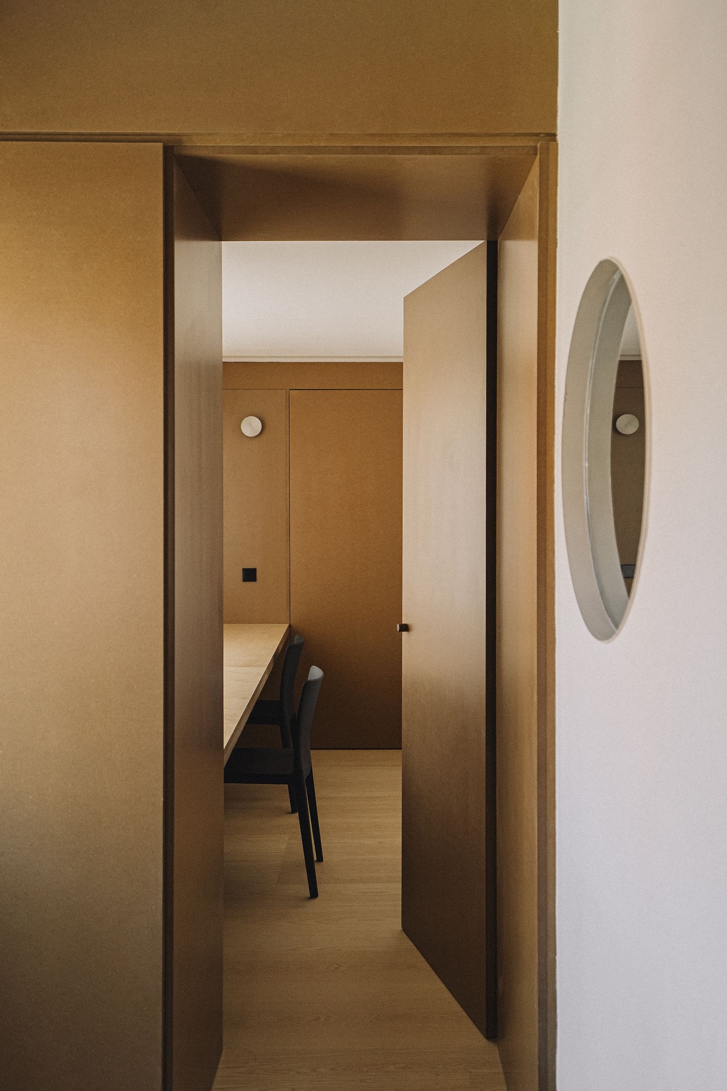 Yellowtrace Burr Az06 Madrid Family Apartment Renovation Photo Maru Serrano 22 Opt80