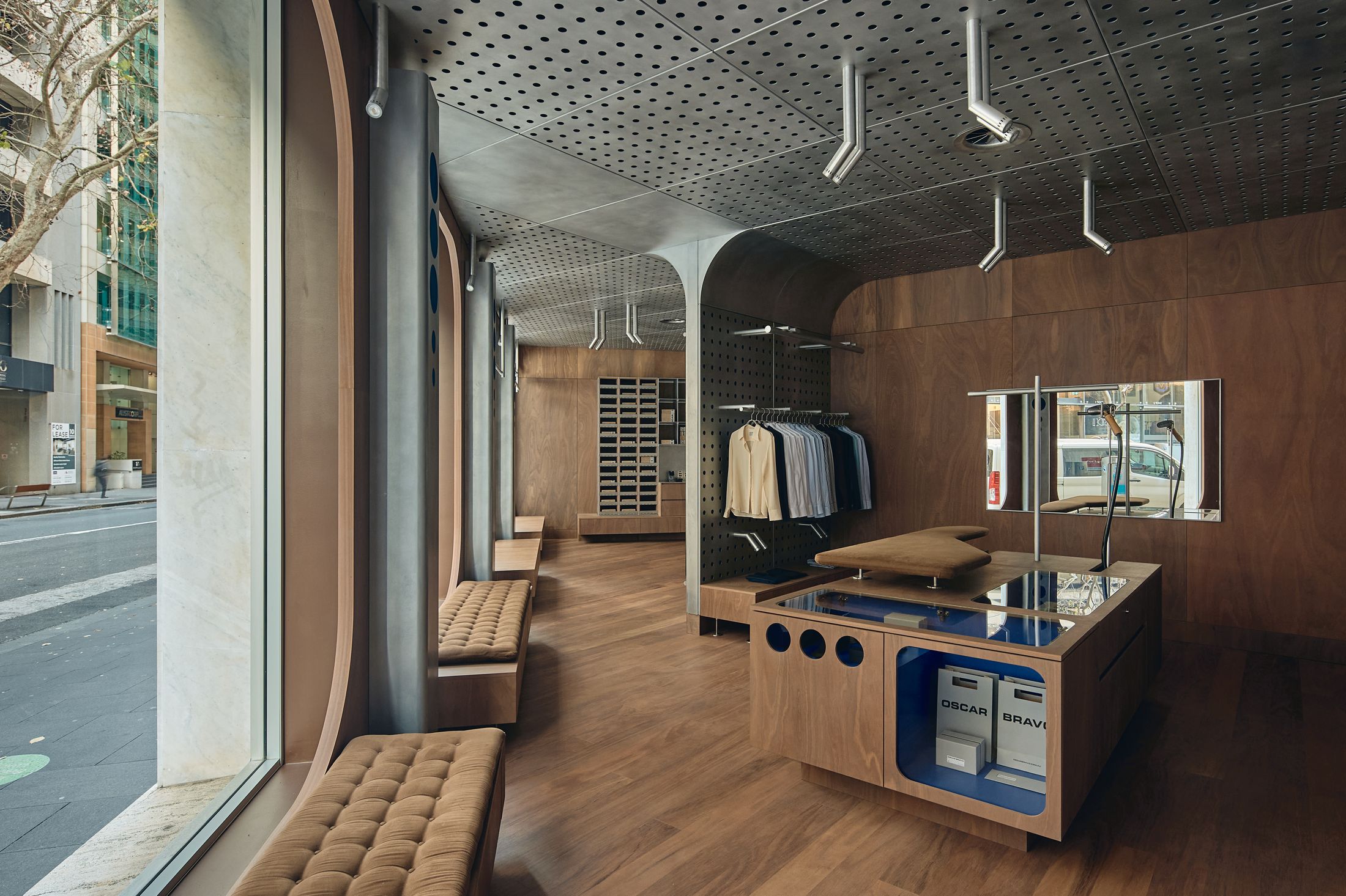 Yellowtrace March Studio Oscar Bravo Sydeny Photo Peter Bennetts 14 Opt80