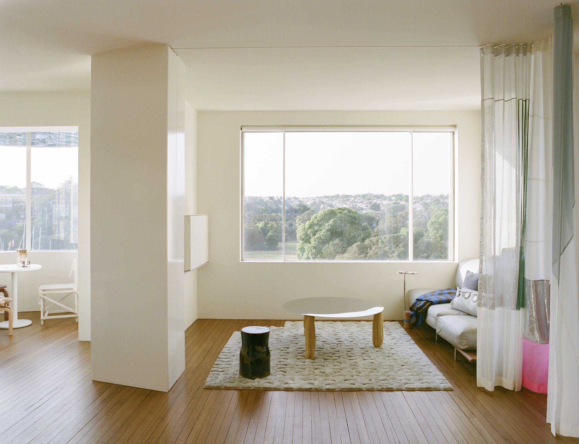 Yellowtrace Billy Maynard Architects Potts Point Apartment Photo Mary Gaudin 06 Opt80
