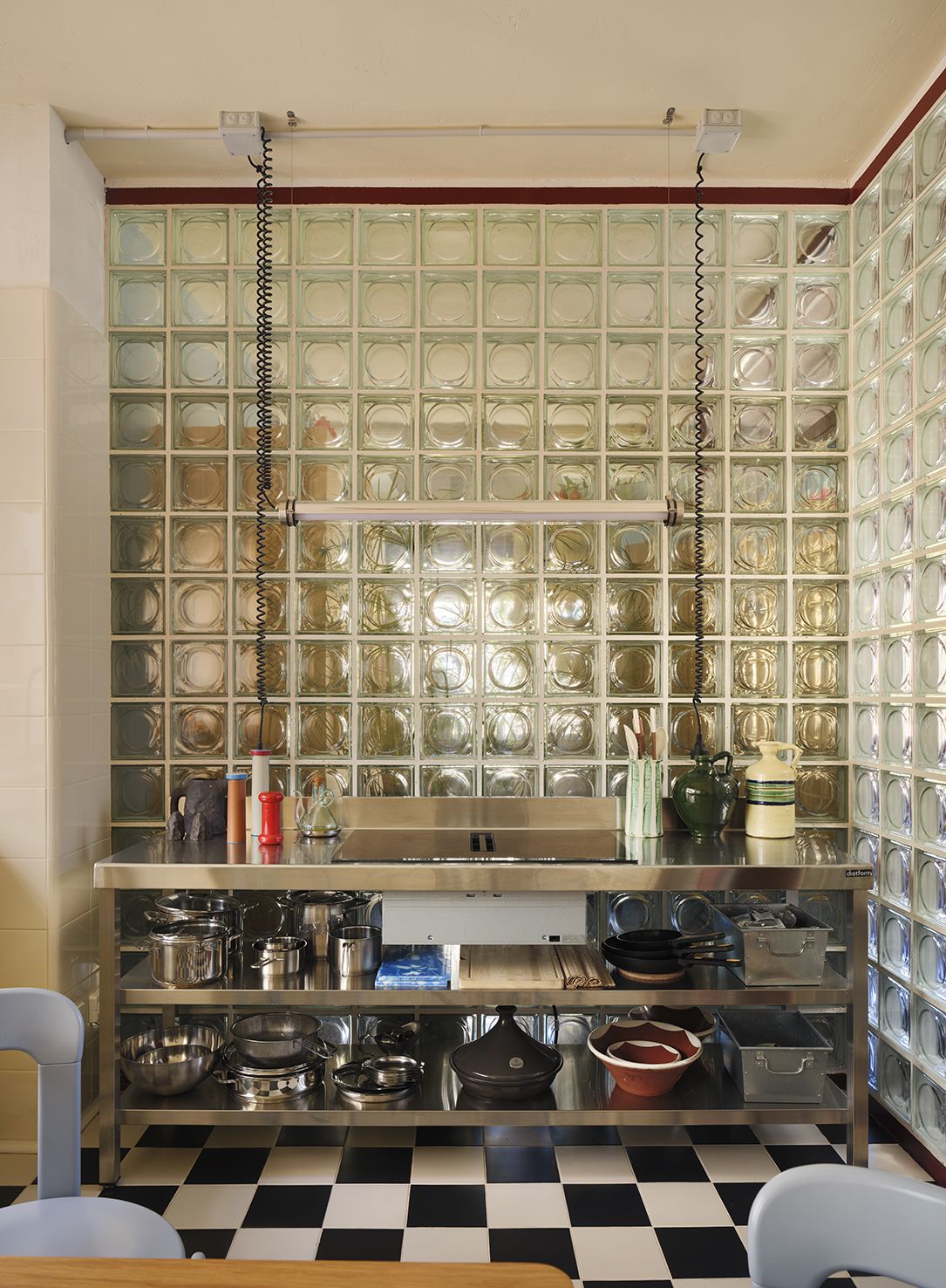 Yellowtrace Plutarco Villa 2030 Madrid Interior Designers Home Photo German Saiz 23 Opt80