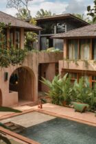 Yellowtrace Ysg Moon Gang Ubud Ambang Pool Club Photo Tomasso Riva 10 Opt80
