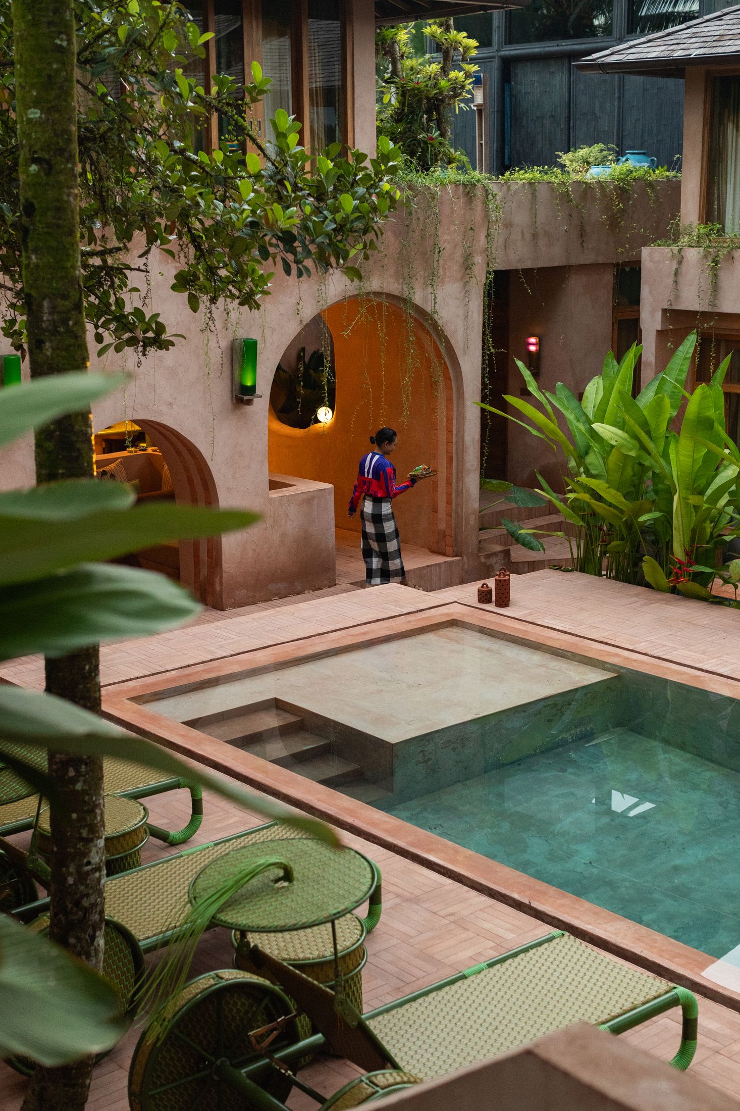 Yellowtrace Ysg Moon Gang Ubud Ambang Pool Club Photo Tomasso Riva 11 Opt80