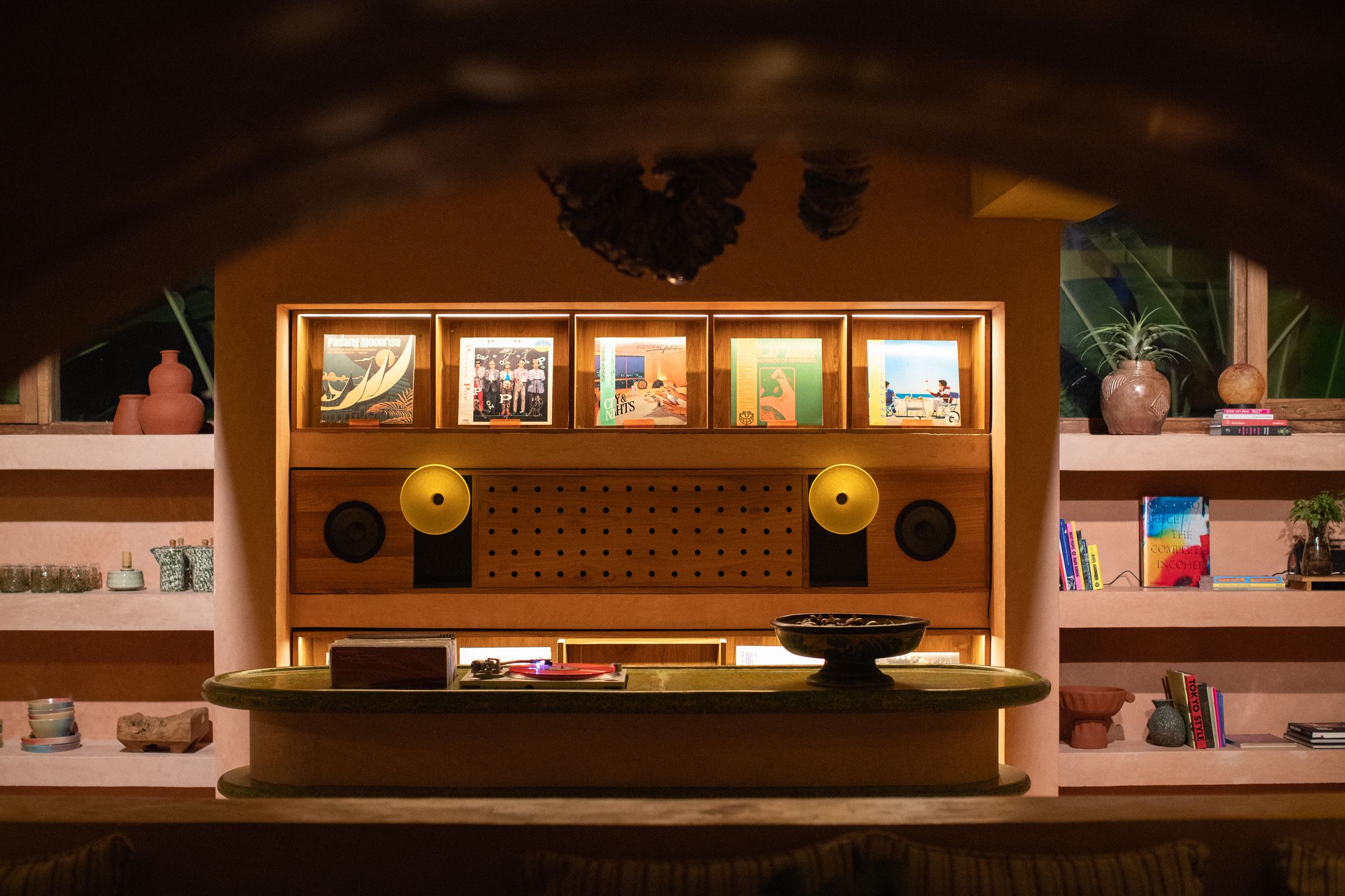 Yellowtrace Ysg Moon Gang Ubud Nongkrong Lounge Photo Tomasso Riva 04 Opt80