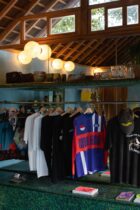 Yellowtrace Ysg Moon Gang Ubud Cosmos Kiosk Photo Tomasso Riva 01 Opt80