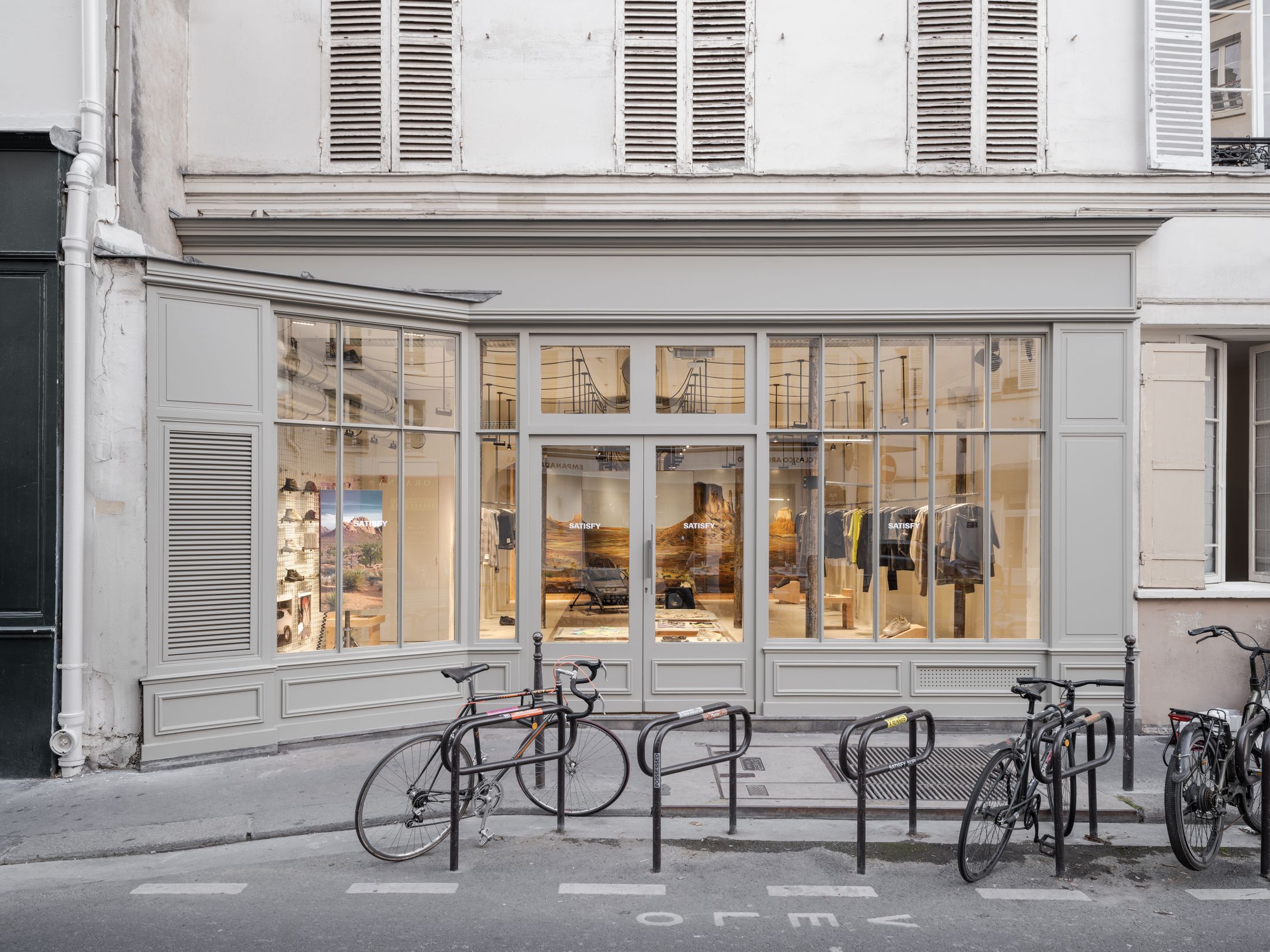 Yellowtrace Cigue Satisfy Running Brand Paris Flagship Photo Maris Mezulis 12 Opt80
