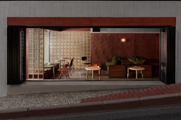 Yellowtrace Soto Lab Dama Istanbul Cafe Lisening Bar Photo Fevzi Ondu 02 Opt80