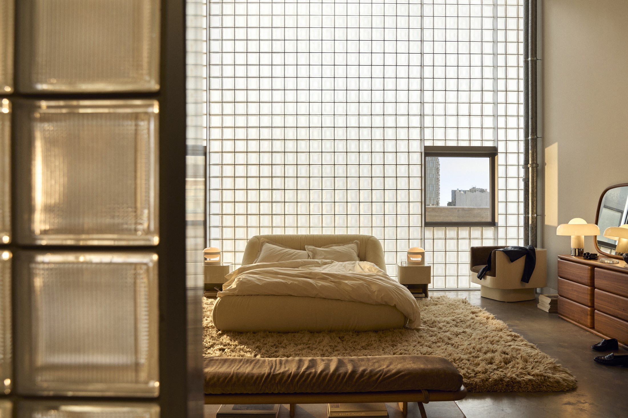 Yellowtrace 260827ellison Studiosmelt Bed 26melt Bed Hero0073 05 Opt90