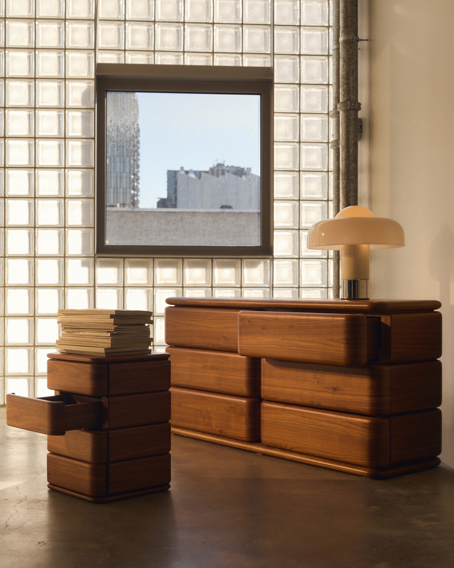 Yellowtrace 260827ellison Studiosmelt bed 26notte dresser0678 কপি 10 Opt90