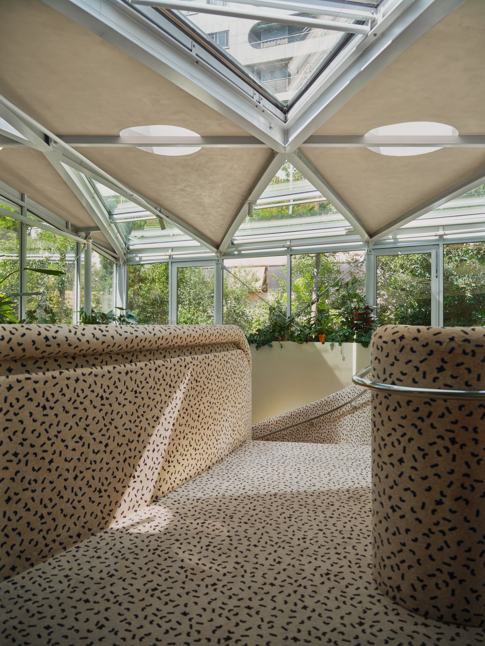Yellowtrace Rodolphe Parente Marion Mailaender Ken Club Paris Wellness Club Photos Ludovic Balay 01 Opt80