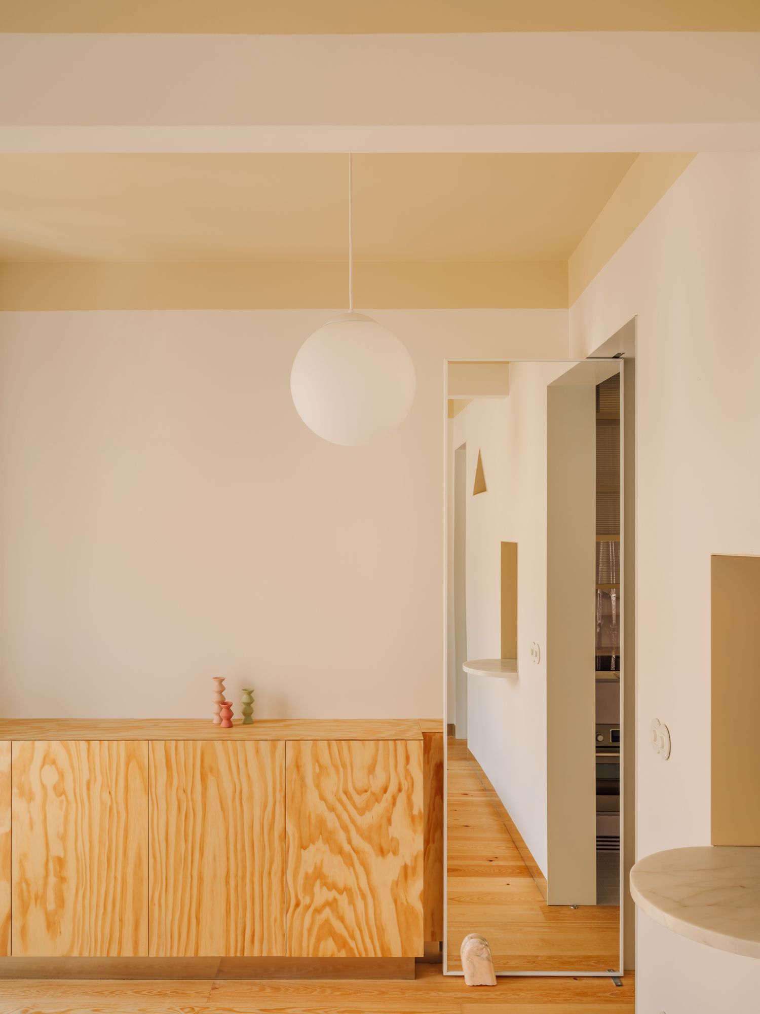 Yellowtrace Bureau Lilac Apartment Lisbon Photo Francisco Nogueira 07 Opt80