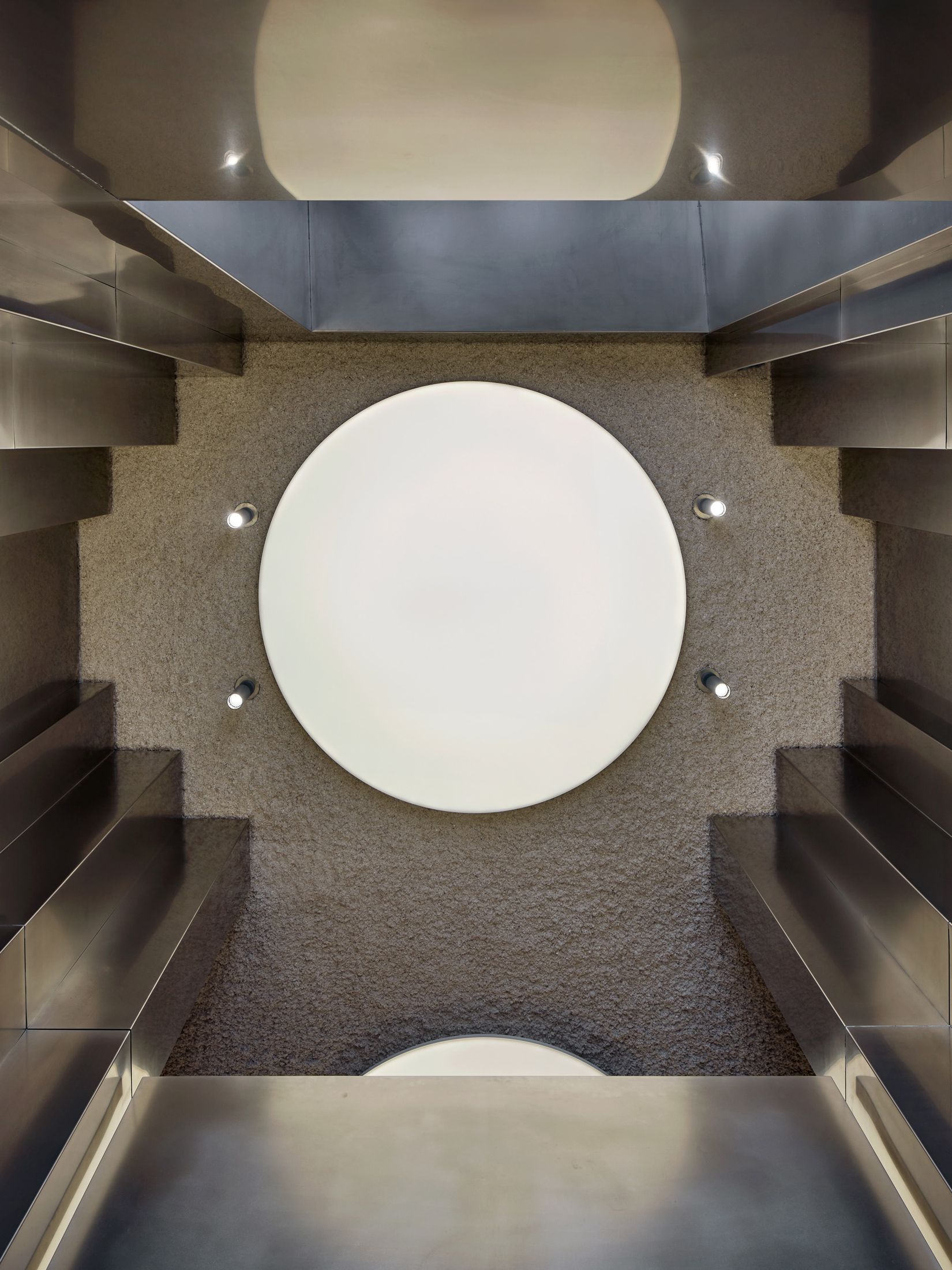 Yellowtrace Casper Mueller Kneer Caron Rue Saint Honore Photo Paul Riddle 03 Opt80