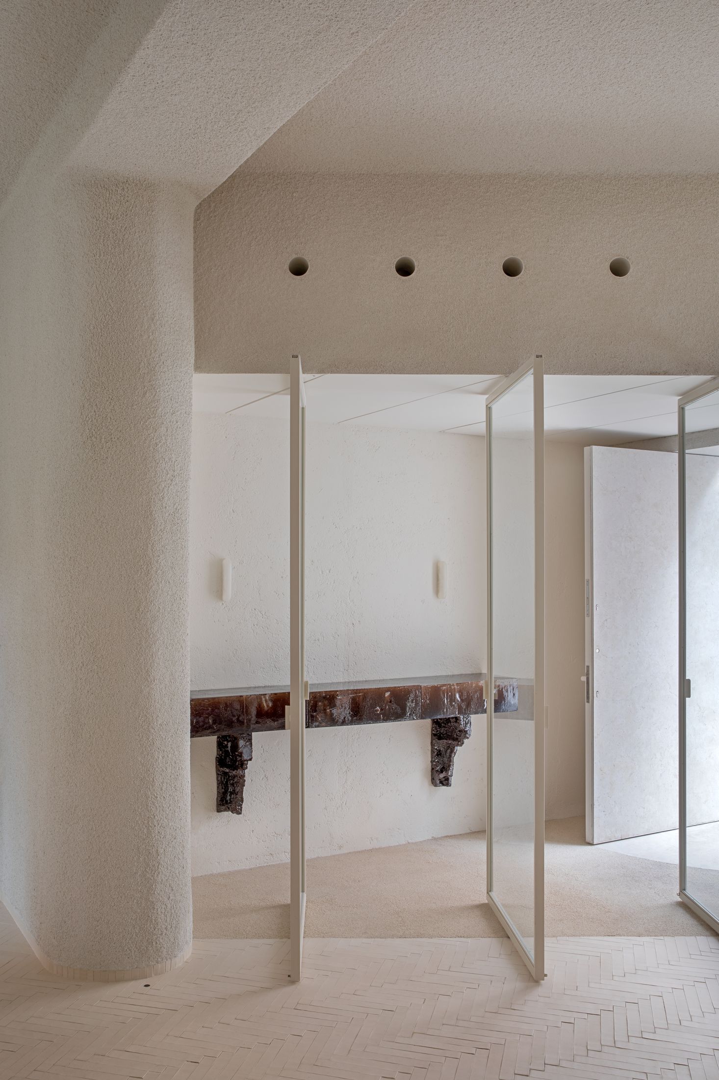 Yellowtrace Nula Studio Im Cafe Madrid Photo Asier Rua 11 Opt80